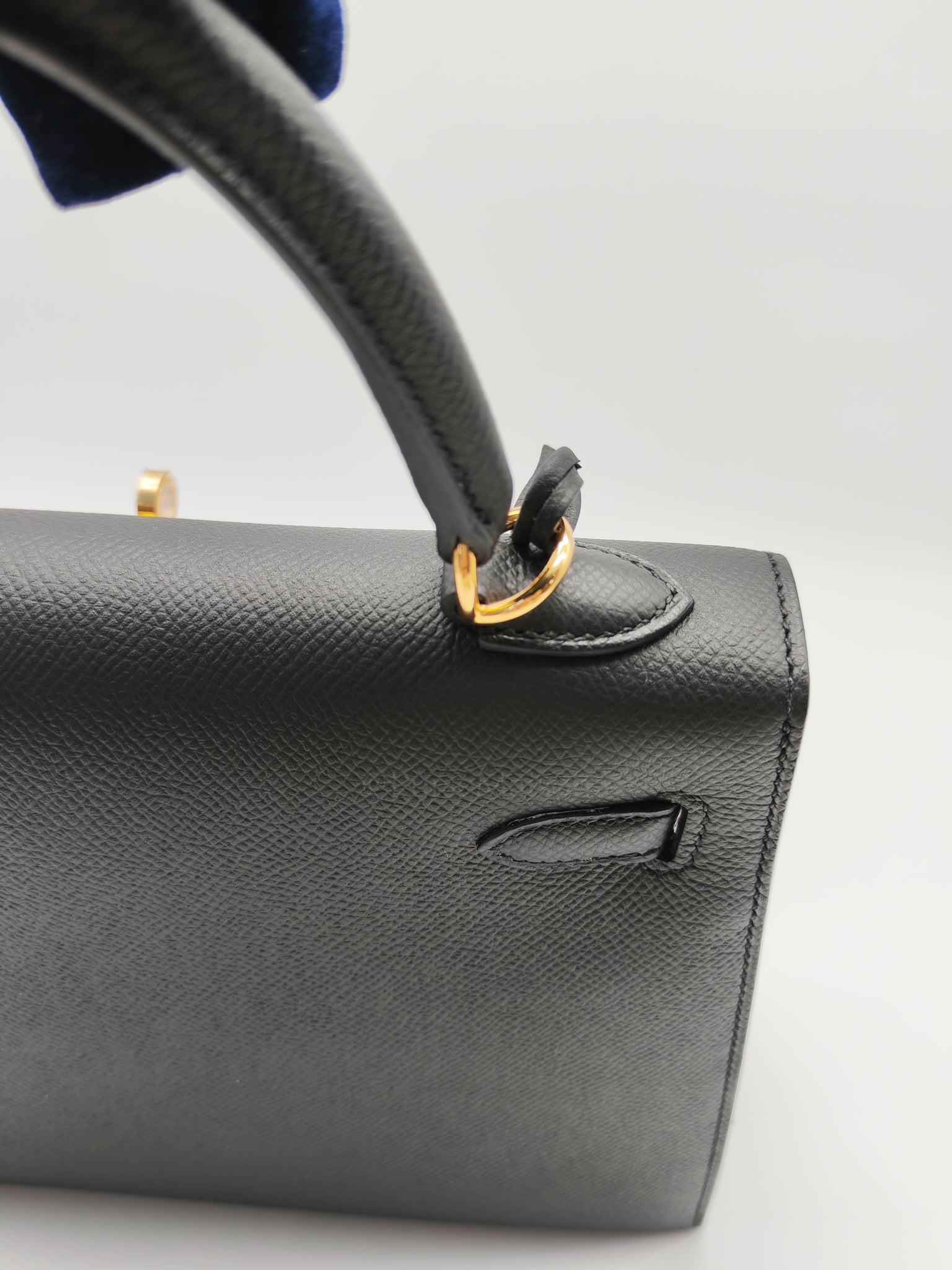 Kelly 25 Sellier Black/Noir Epsom Leather in Gold Hardware Stamp B(2023) | Purse Maison Luxury Bags Shop