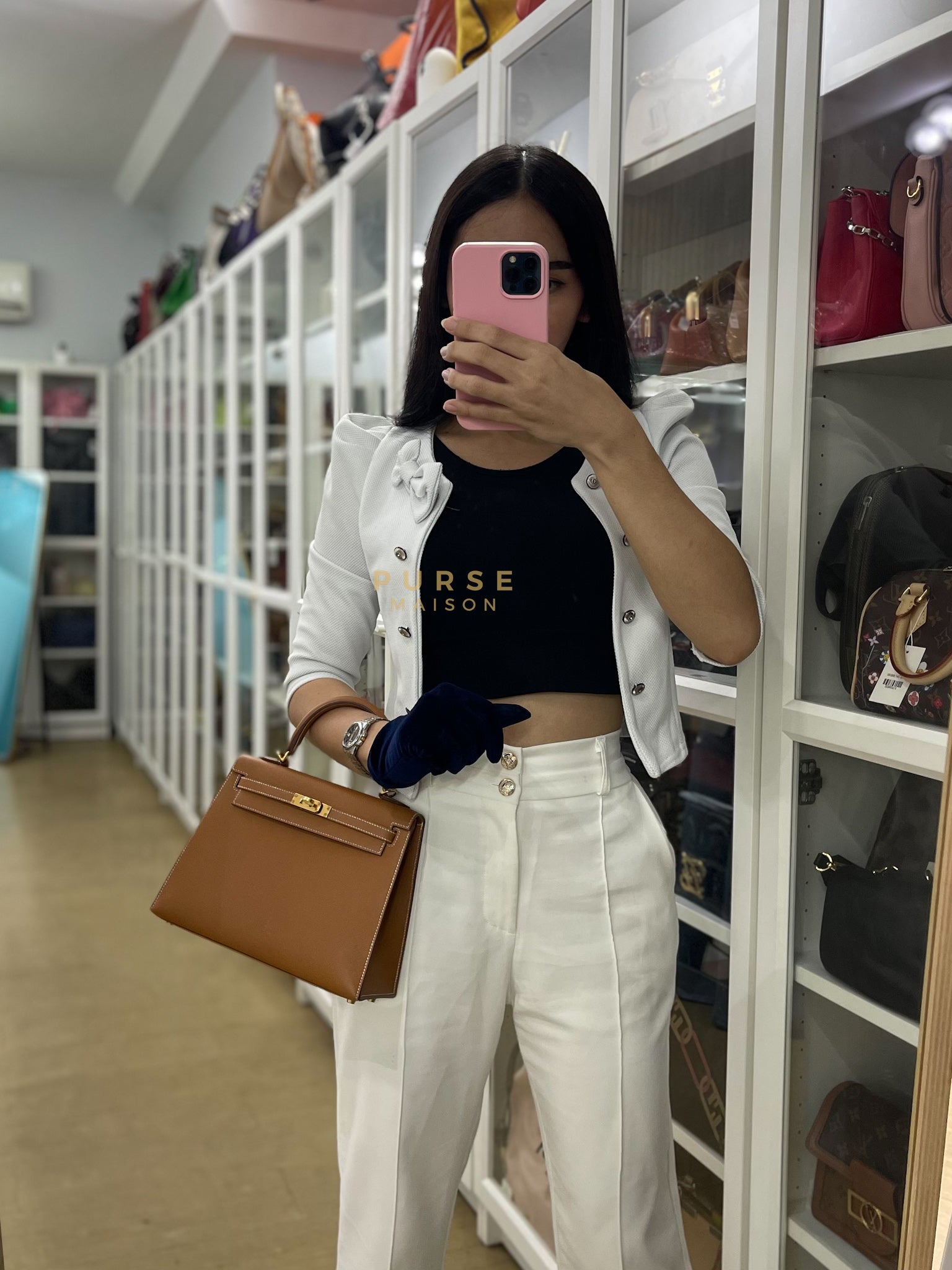 Kelly 25 Sellier Gold in Epsom Leather and Gold Hardware Stamp B (2023) | Purse Maison Luxury Bags Shop