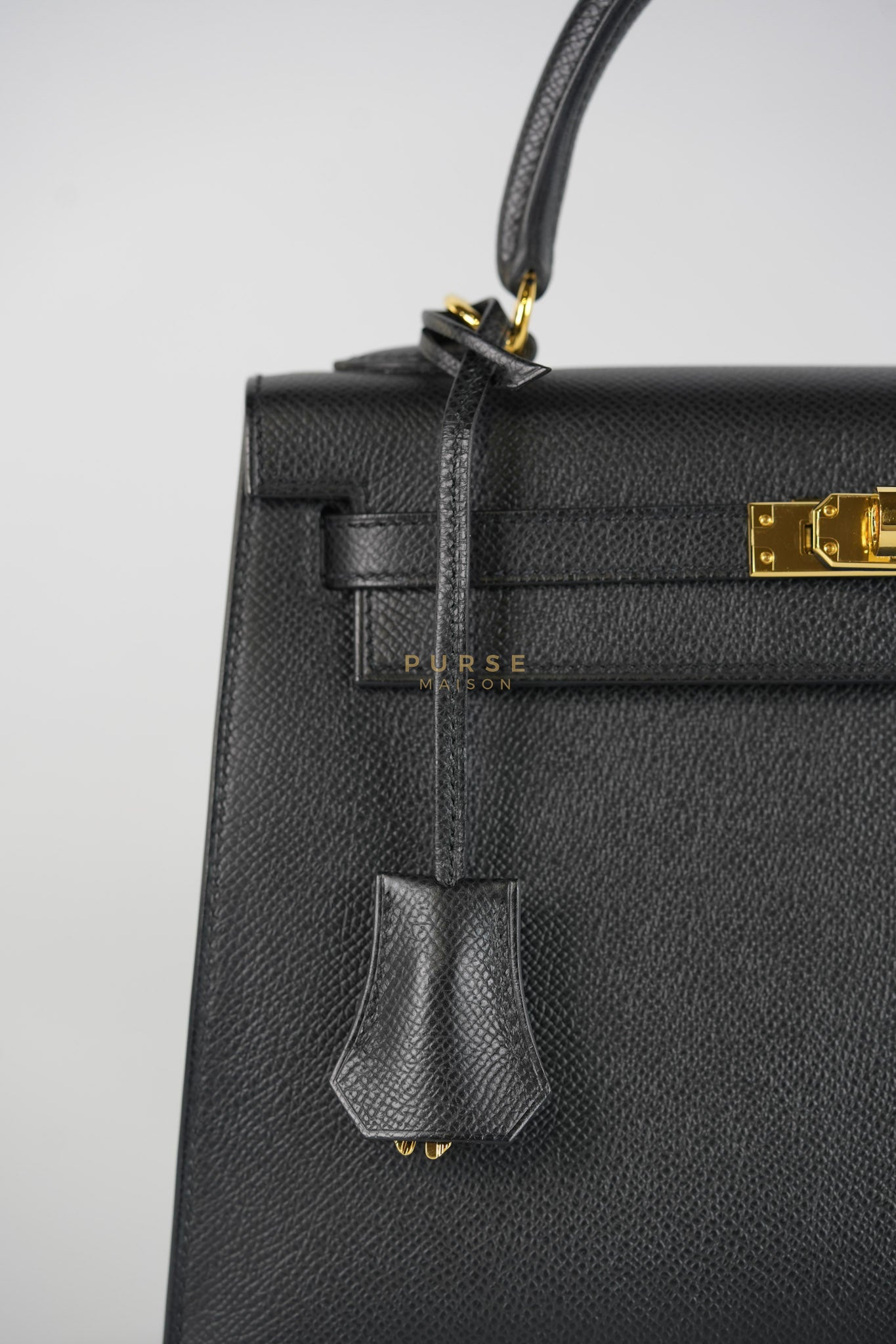 Kelly 25 Sellier in Black Epsom Leather and Gold Hardware Stamp Z (2021) | Purse Maison Luxury Bags Shop