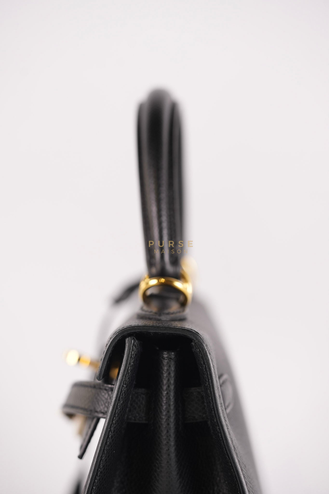 Kelly 25 Sellier in Black Epsom Leather and Gold Hardware Stamp Z (2021) | Purse Maison Luxury Bags Shop