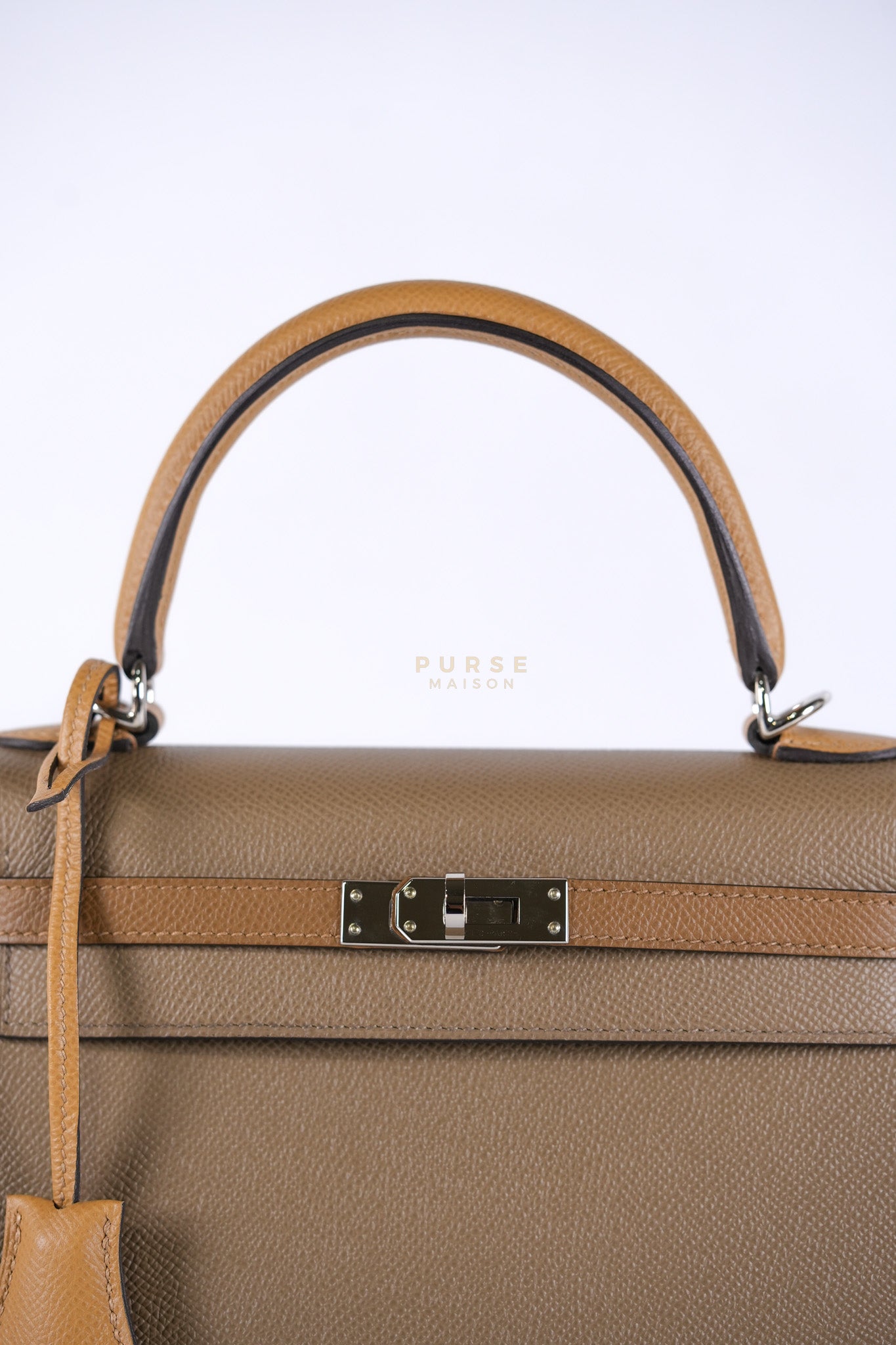 Kelly 25 Sellier Tri-Color Etoupe/ Alezan/ Biscuit in Etoupe Leather and Palladium Hardware Stamp U (2022) | Purse Maison Luxury Bags Shop