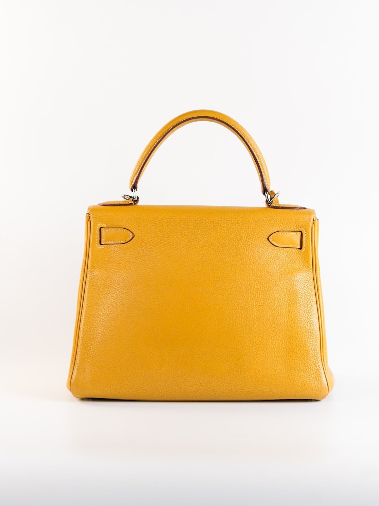 Kelly 28 Curry in Clemence Leather and Palladium Hardware Stamp Square L | Purse Maison Luxury Bags Shop