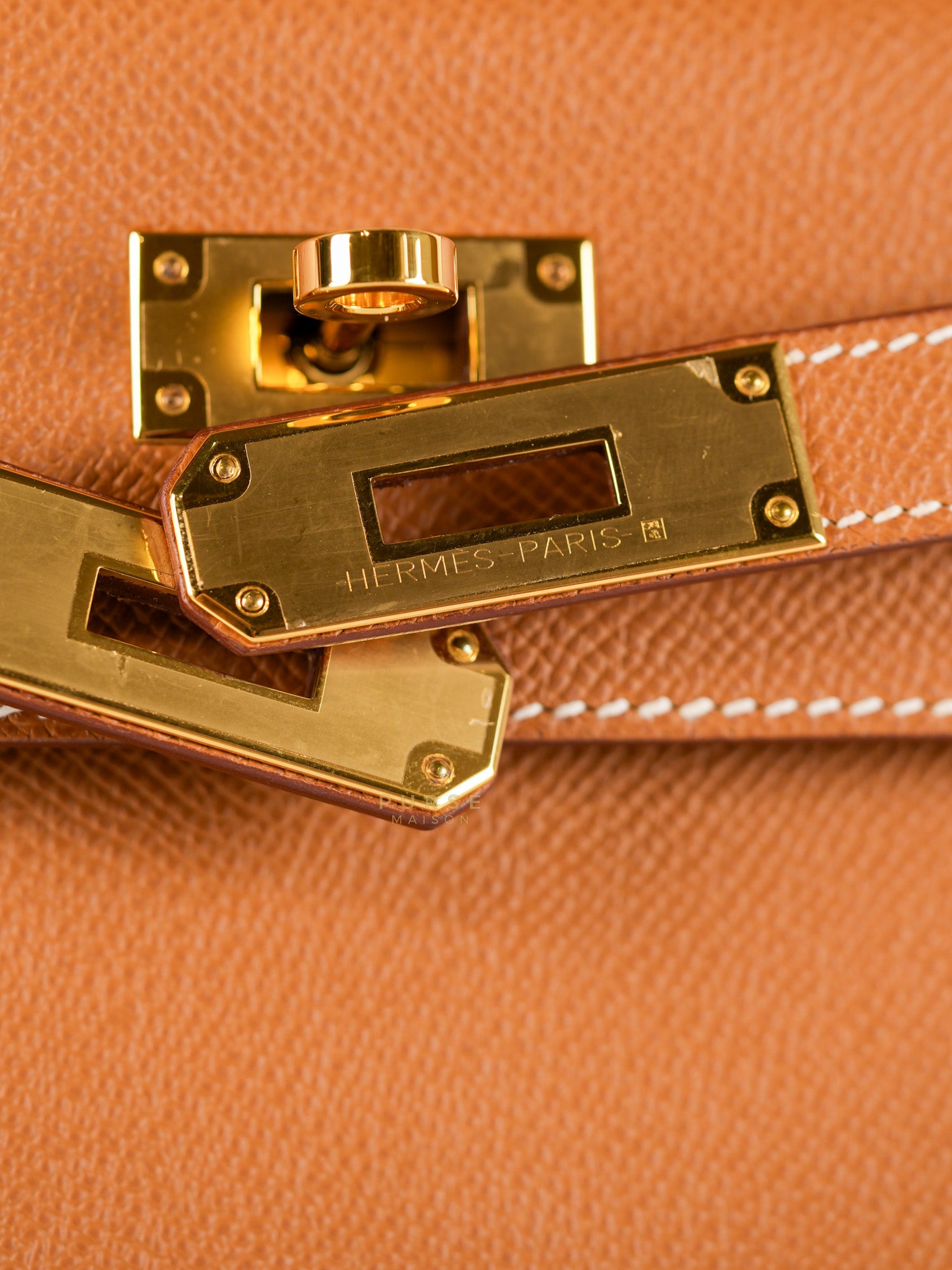 Kelly 28 Gold on Gold Epsom Leather in Gold Hardware Stamp B (2023) | Purse Maison Luxury Bags Shop