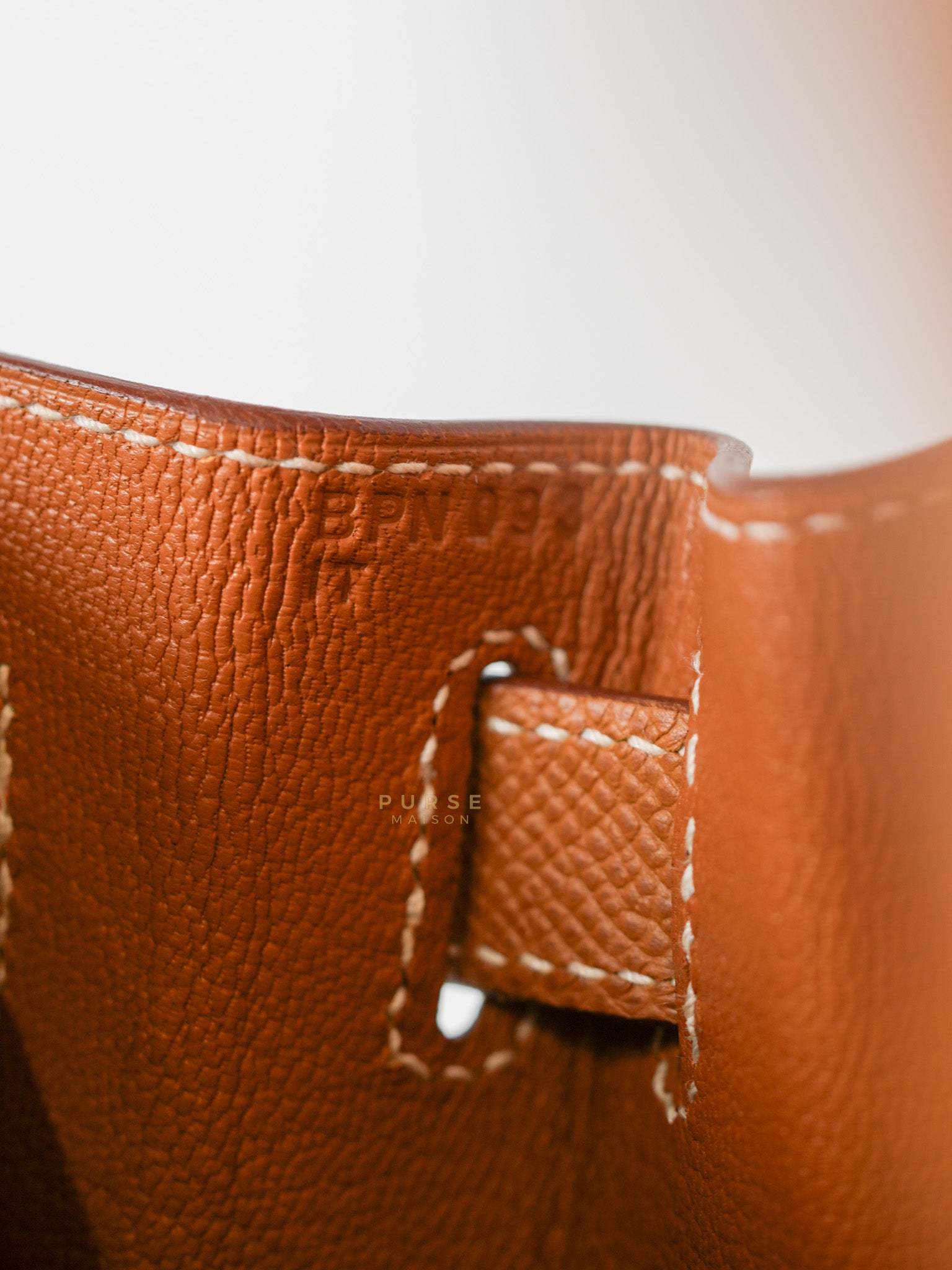 Kelly 28 Gold on Gold Epsom Leather in Gold Hardware Stamp B (2023) | Purse Maison Luxury Bags Shop