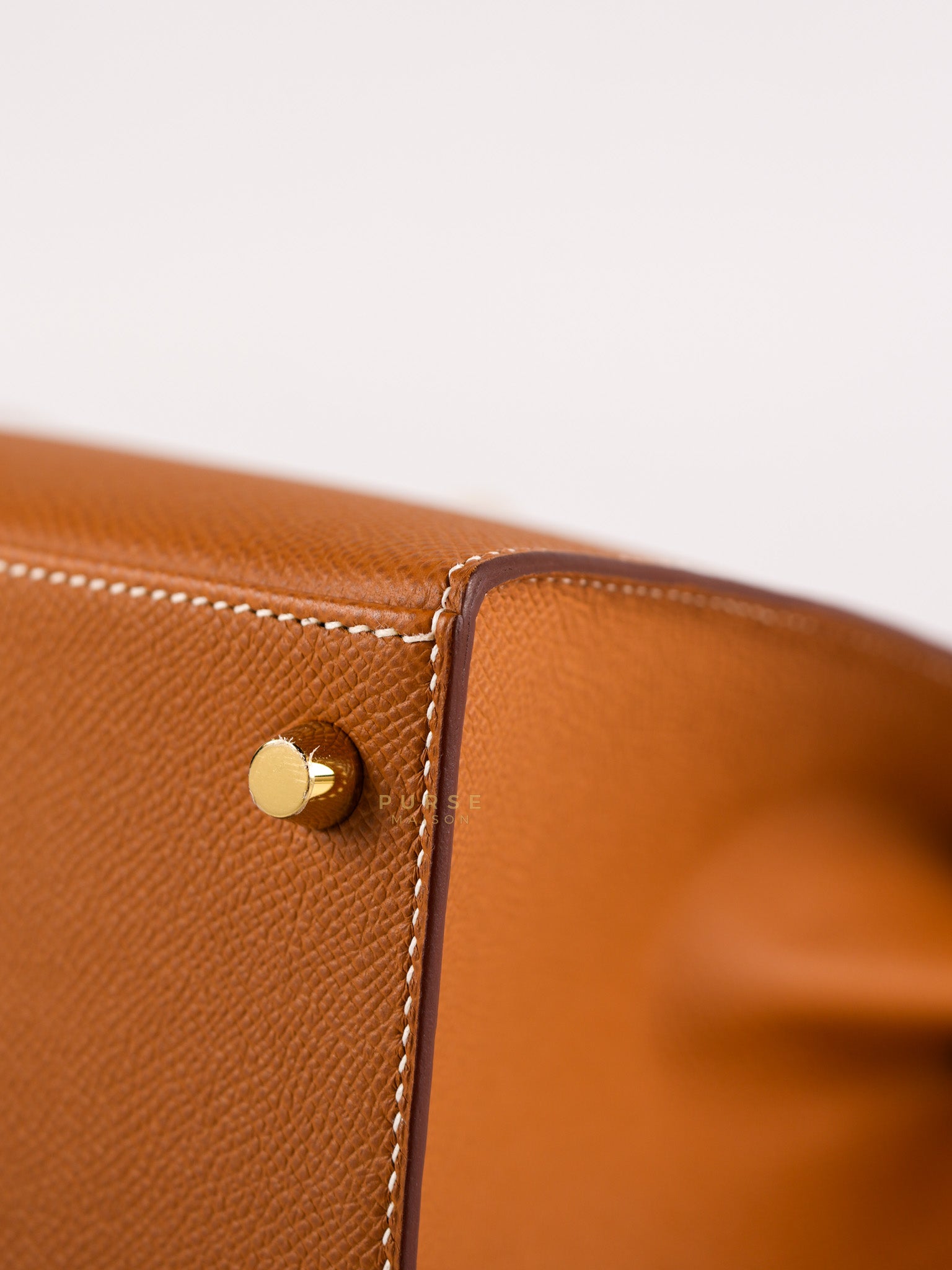 Kelly 28 Gold on Gold Epsom Leather in Gold Hardware Stamp B (2023) | Purse Maison Luxury Bags Shop