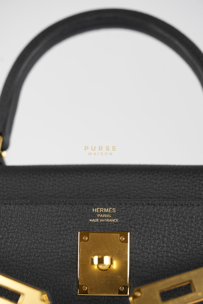 Kelly 28 in Noir Togo Leather & Gold Hardware Stamp W(2024) | Purse Maison Luxury Bags Shop