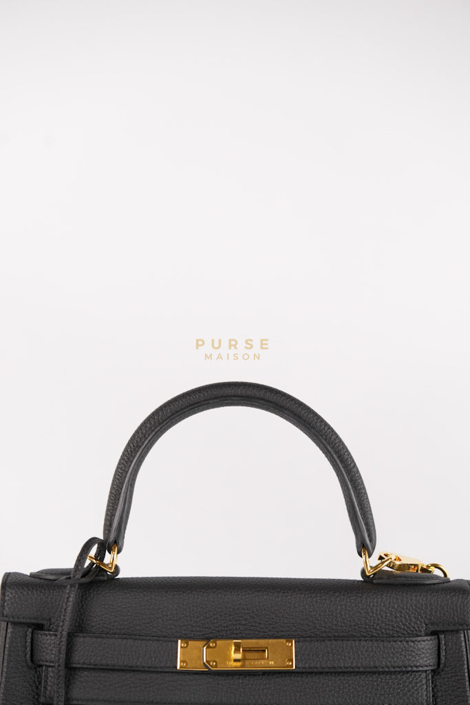 Kelly 28 in Noir Togo Leather & Gold Hardware Stamp W(2024) | Purse Maison Luxury Bags Shop