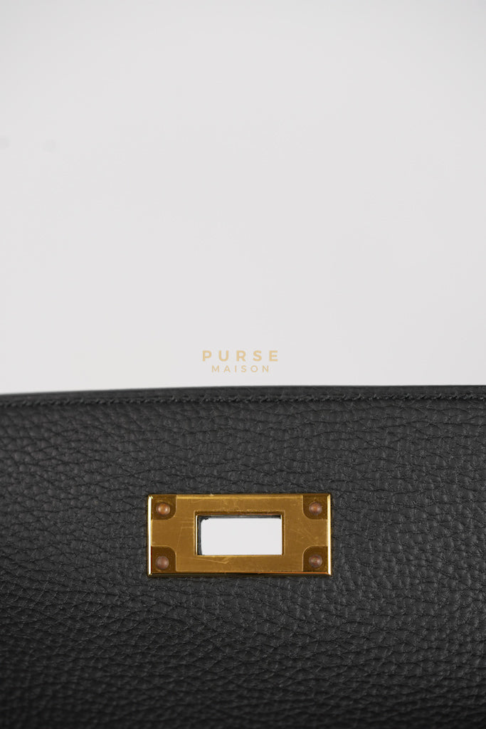 Kelly 28 in Noir Togo Leather & Gold Hardware Stamp W(2024) | Purse Maison Luxury Bags Shop