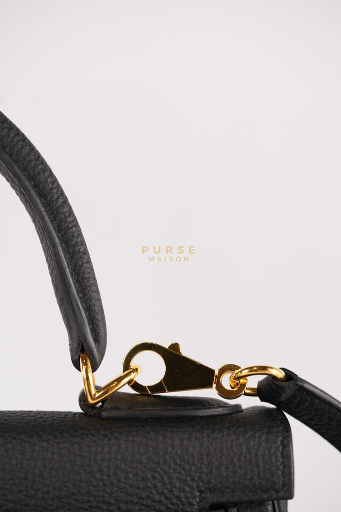 Kelly 28 in Noir Togo Leather & Gold Hardware Stamp W(2024) | Purse Maison Luxury Bags Shop