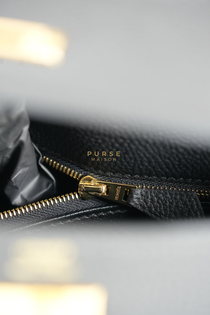 Kelly 28 in Noir Togo Leather & Gold Hardware Stamp W(2024) | Purse Maison Luxury Bags Shop