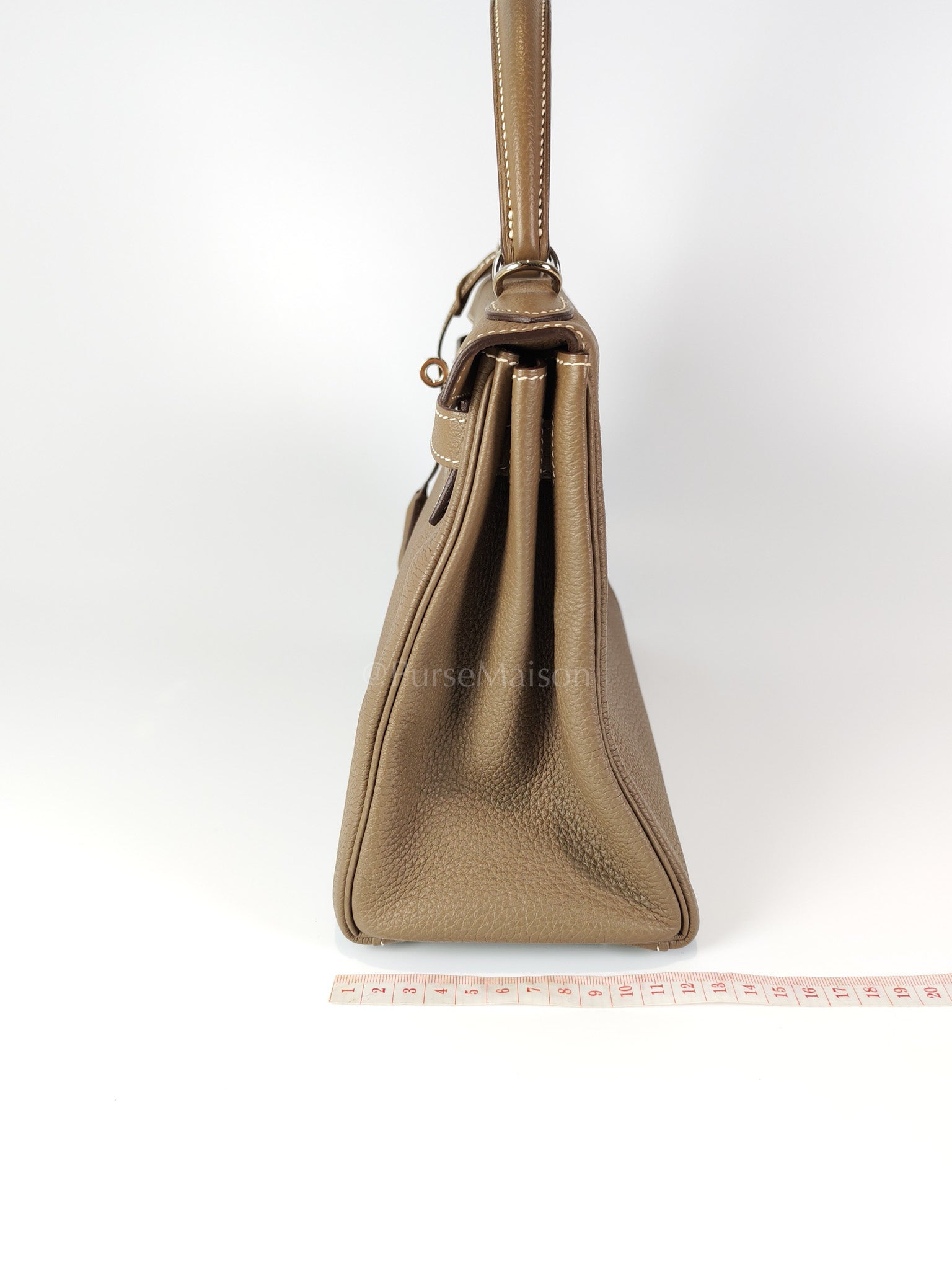 Kelly 28 Retourne in Epsom Leather and Palladium Hardware Stamp D (2019) | Purse Maison Luxury Bags Shop