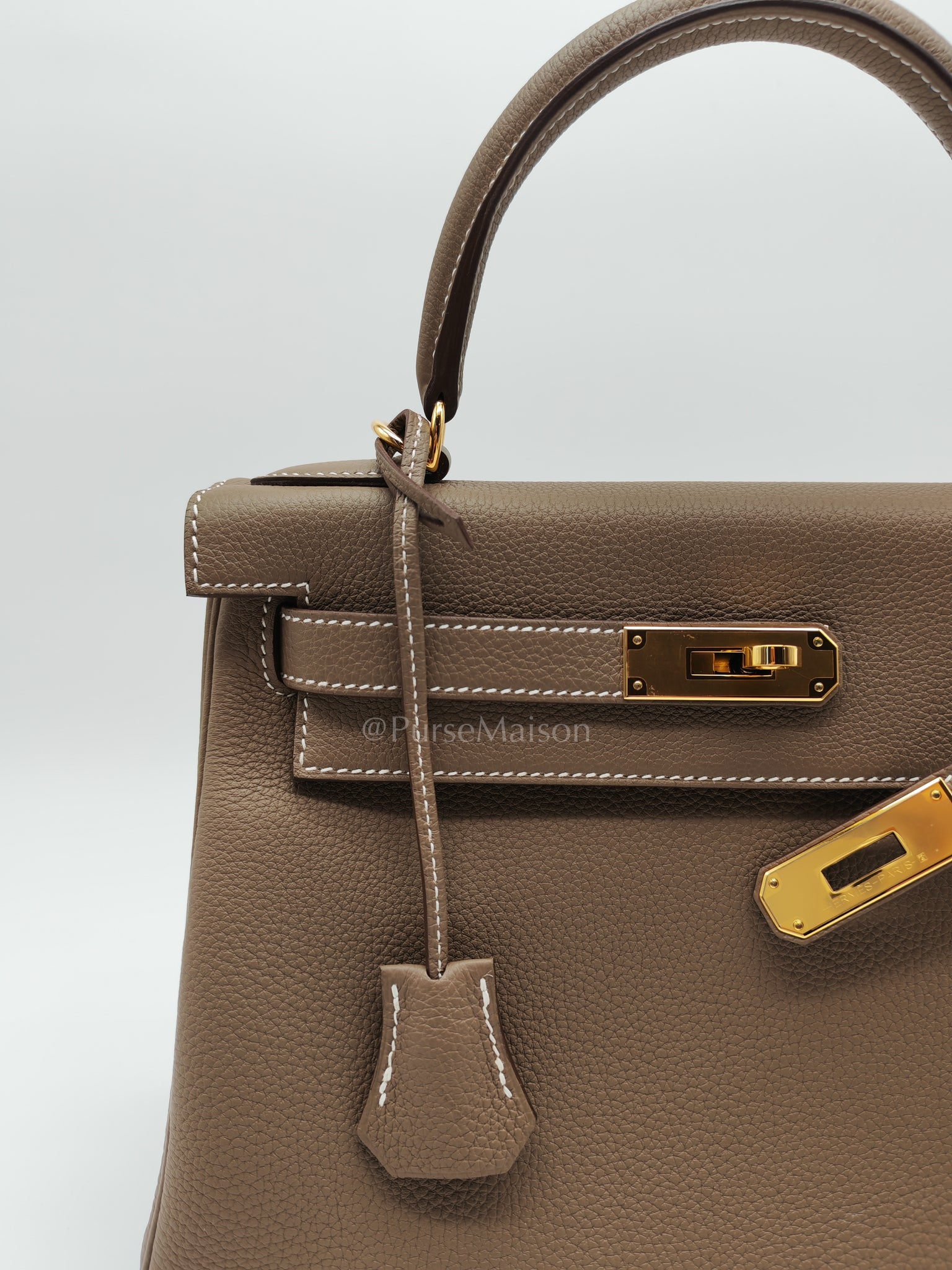 Kelly 28 Retourne in Etoupe Togo Leather and Gold Hardware Stamp U (2022) | Purse Maison Luxury Bags Shop