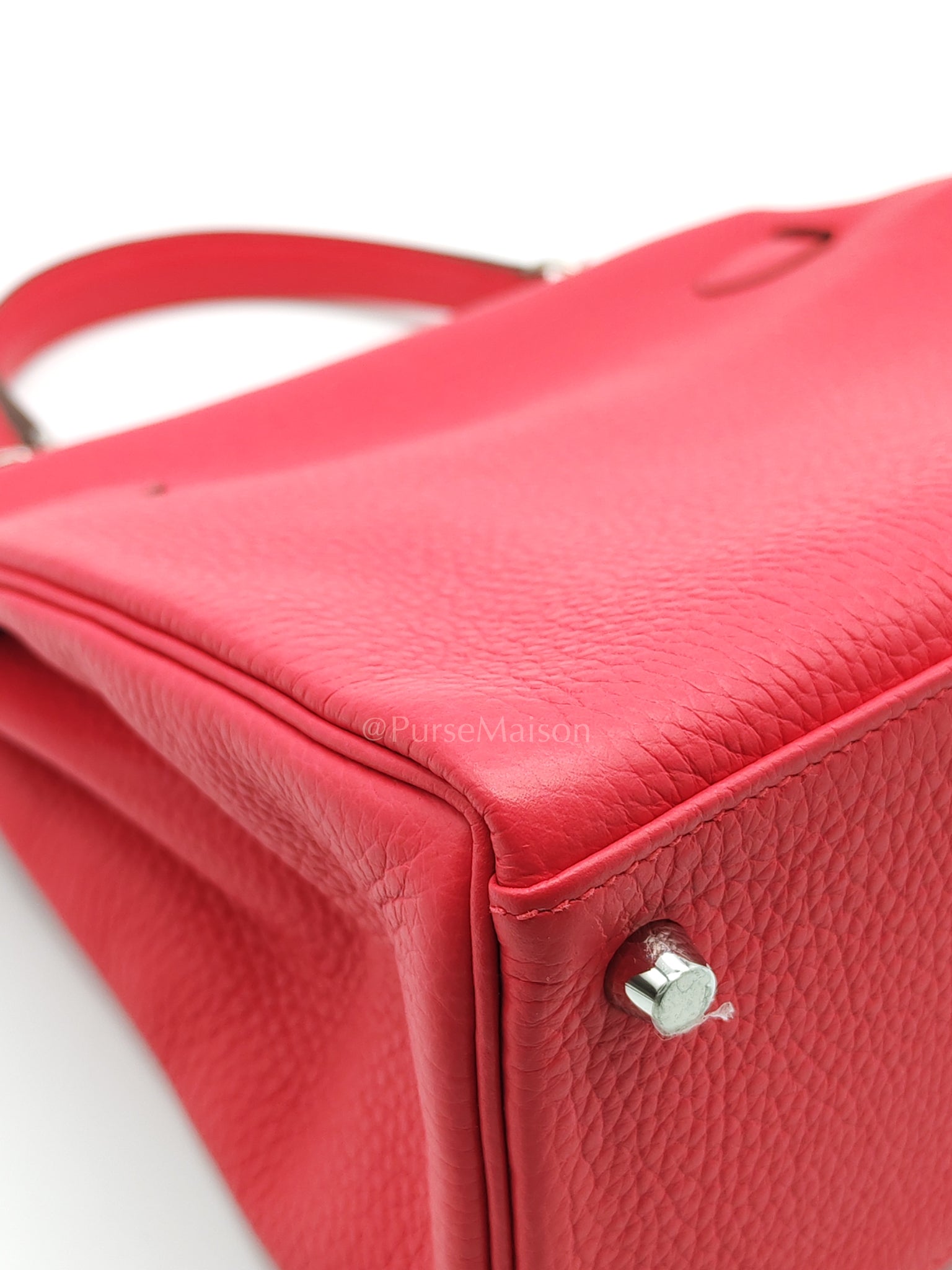 Kelly 28 Retourne in Rose Extreme Clemence in Palladium Hardware Stamp D (2019) | Purse Maison Luxury Bags Shop