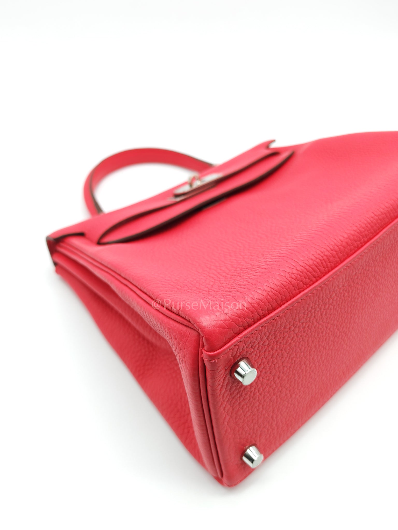 Kelly 28 Retourne in Rose Extreme Clemence in Palladium Hardware Stamp D (2019) | Purse Maison Luxury Bags Shop