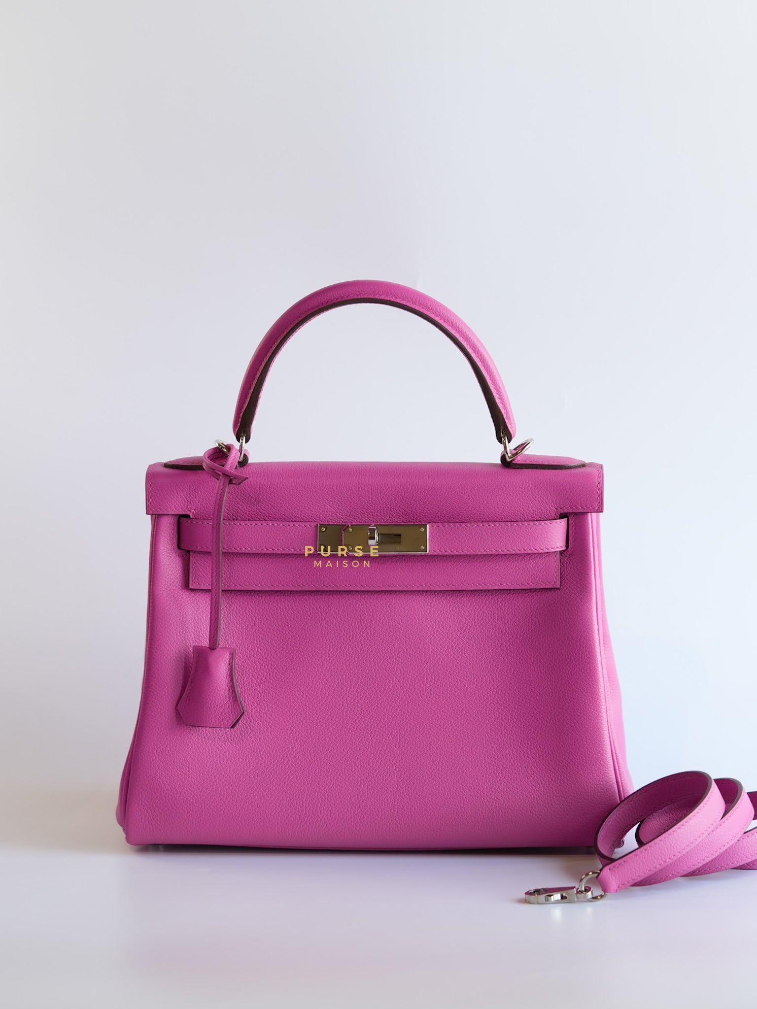 Kelly 28 Retourne Magnolia Veau Evercolor Palladium Hardware Stamp D (2019) | Purse Maison Luxury Bags Shop