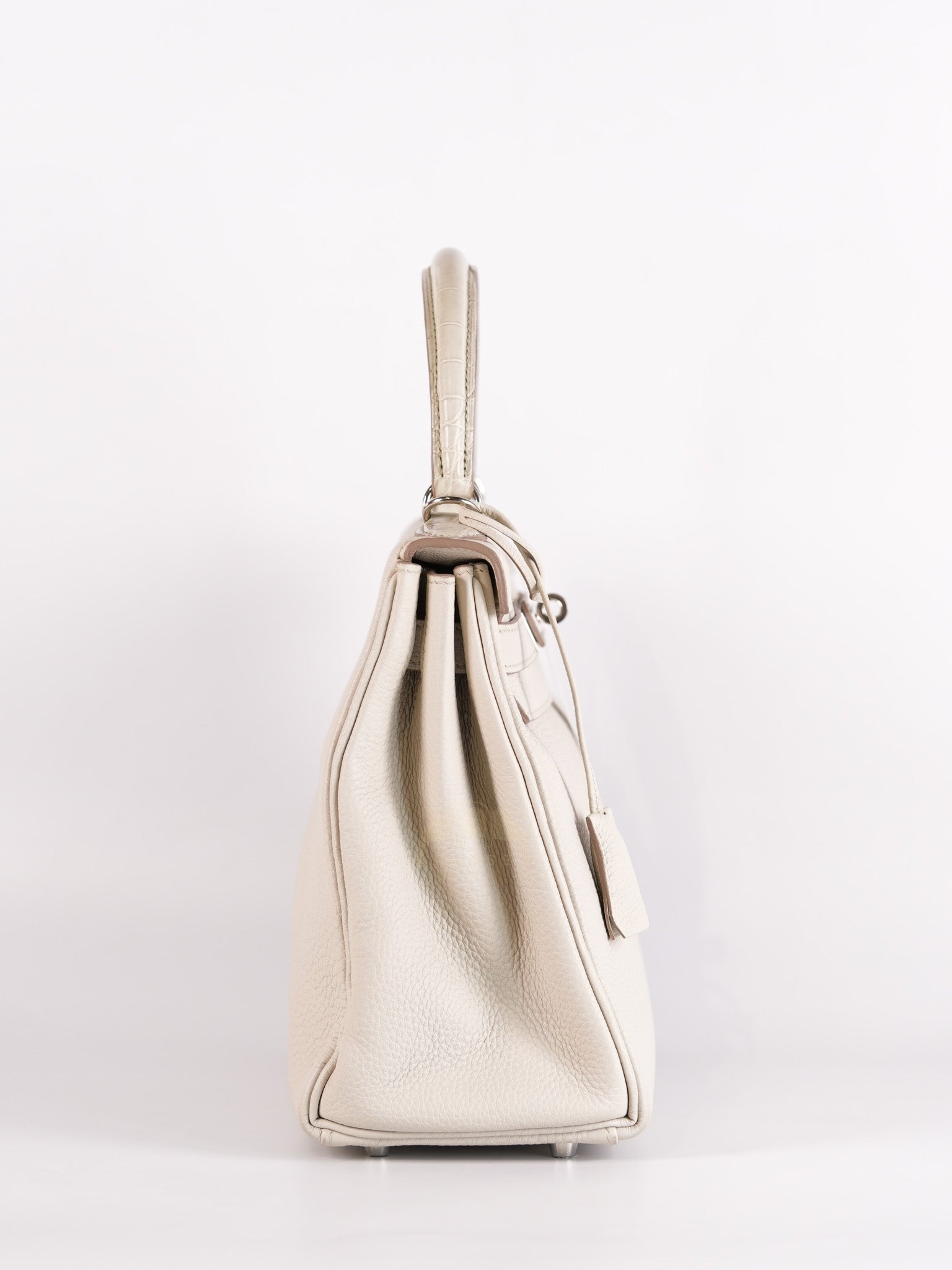 Kelly 28 Retourne Touch Beton Togo Leather in Palladium Hardware Stamp C (2018) | Purse Maison Luxury Bags Shop