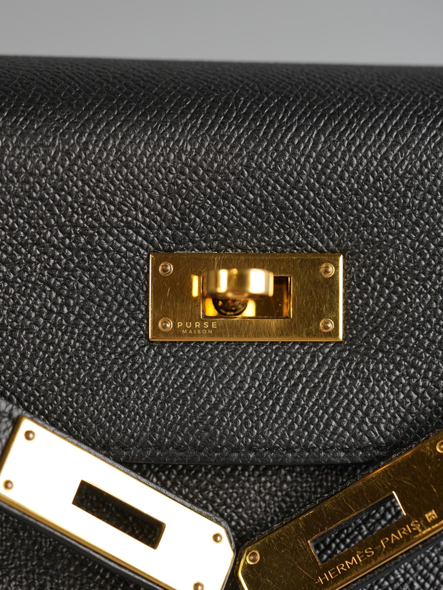 Kelly 28 Sellier Black in Epsom Leather and Gold Hardware Stamp X (2016) | Purse Maison Luxury Bags Shop