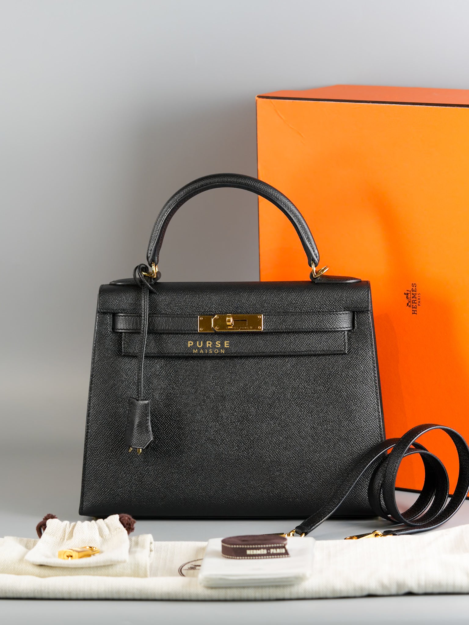 Kelly 28 Sellier Black in Epsom Leather and Gold Hardware Stamp X (2016) | Purse Maison Luxury Bags Shop
