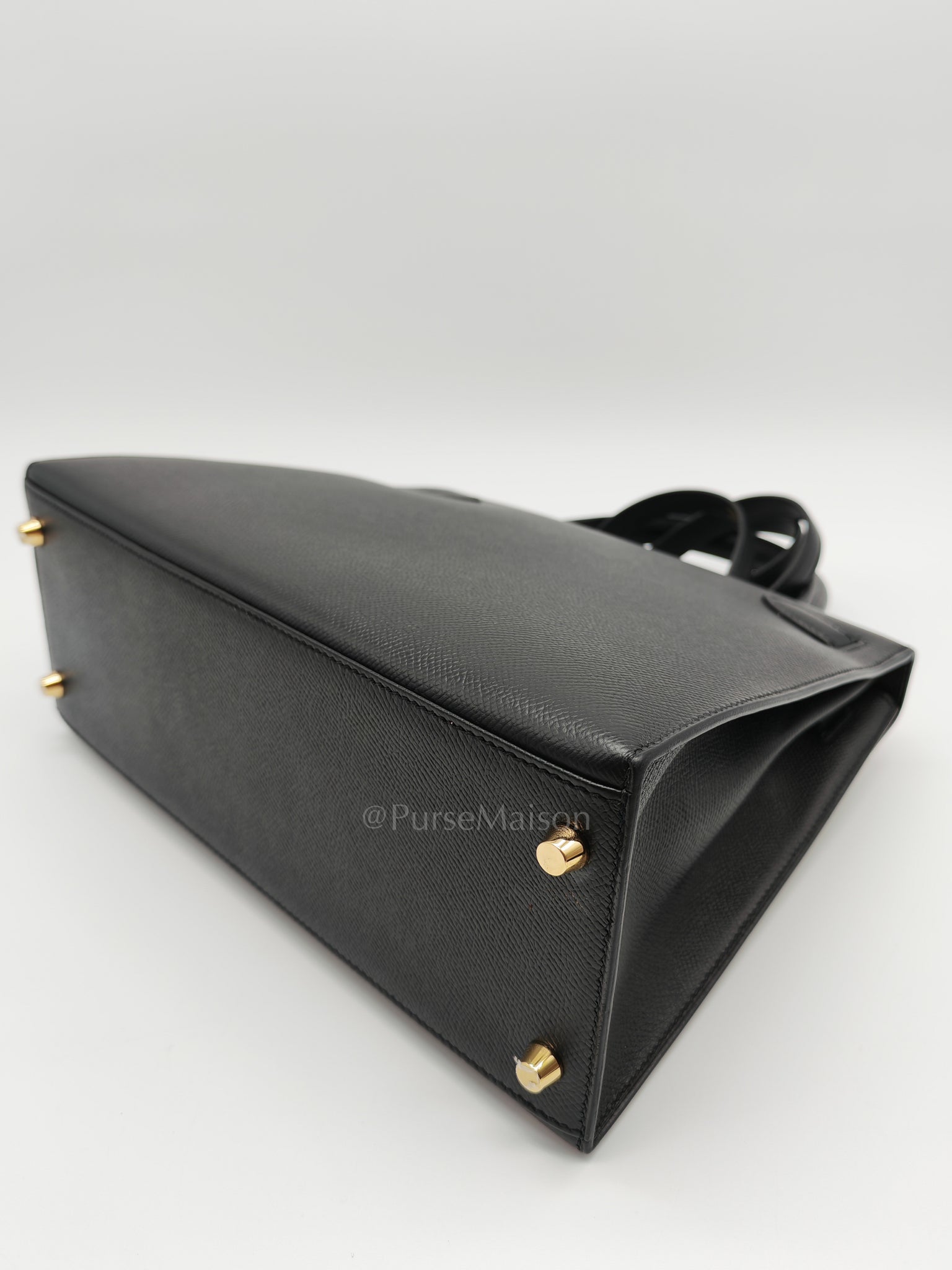 Kelly 28 Sellier in Black Epsom Leather and Gold Hardware Stamp A (2017) | Purse Maison Luxury Bags Shop