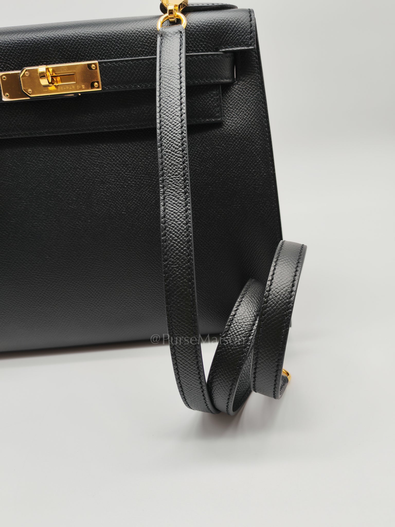 Kelly 28 Sellier in Black Epsom Leather and Gold Hardware Stamp A (2017) | Purse Maison Luxury Bags Shop