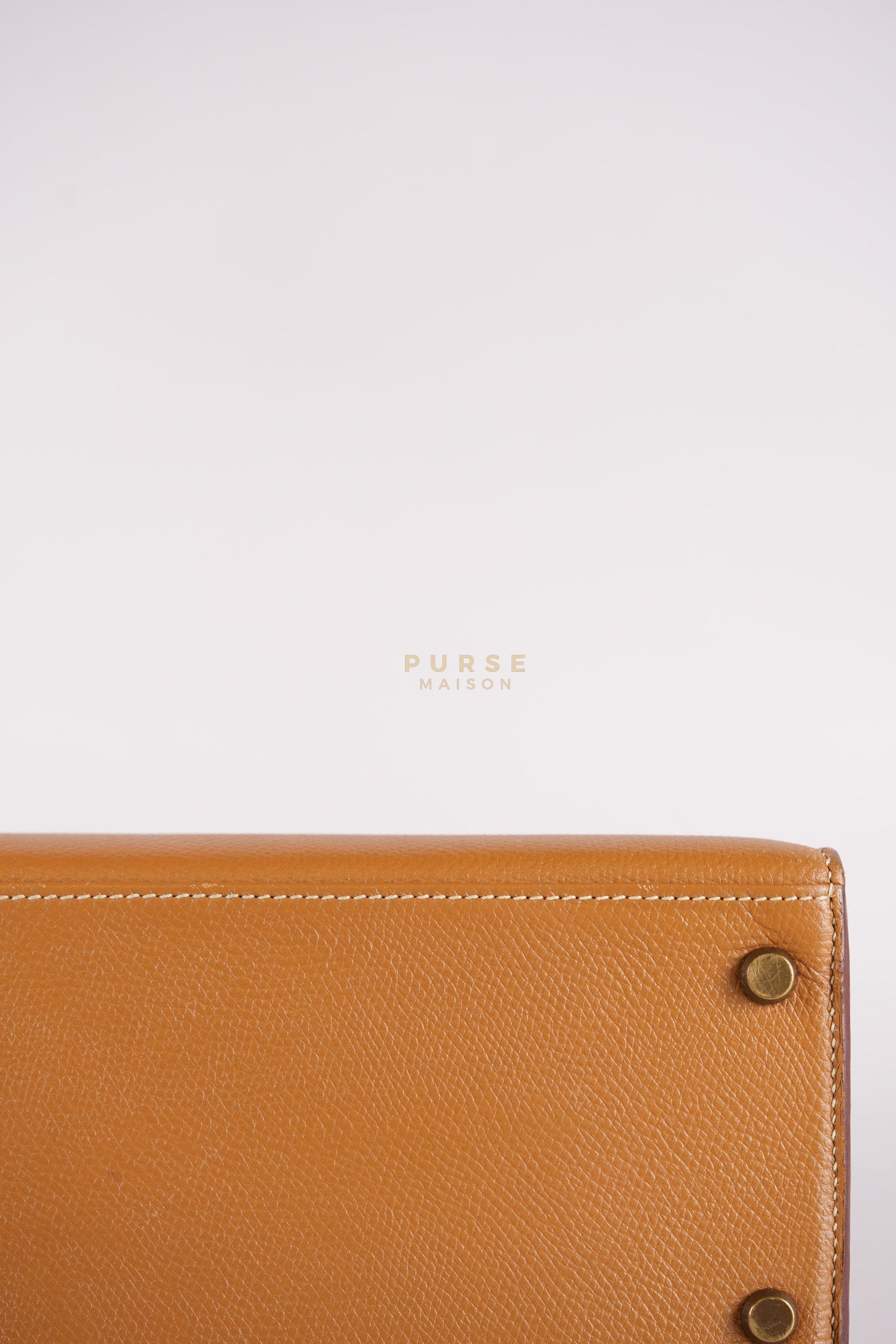 Kelly 28 Sellier in Gold Epsom Leather Gold Hardware Stamp W Circle(1993) | Purse Maison Luxury Bags Shop