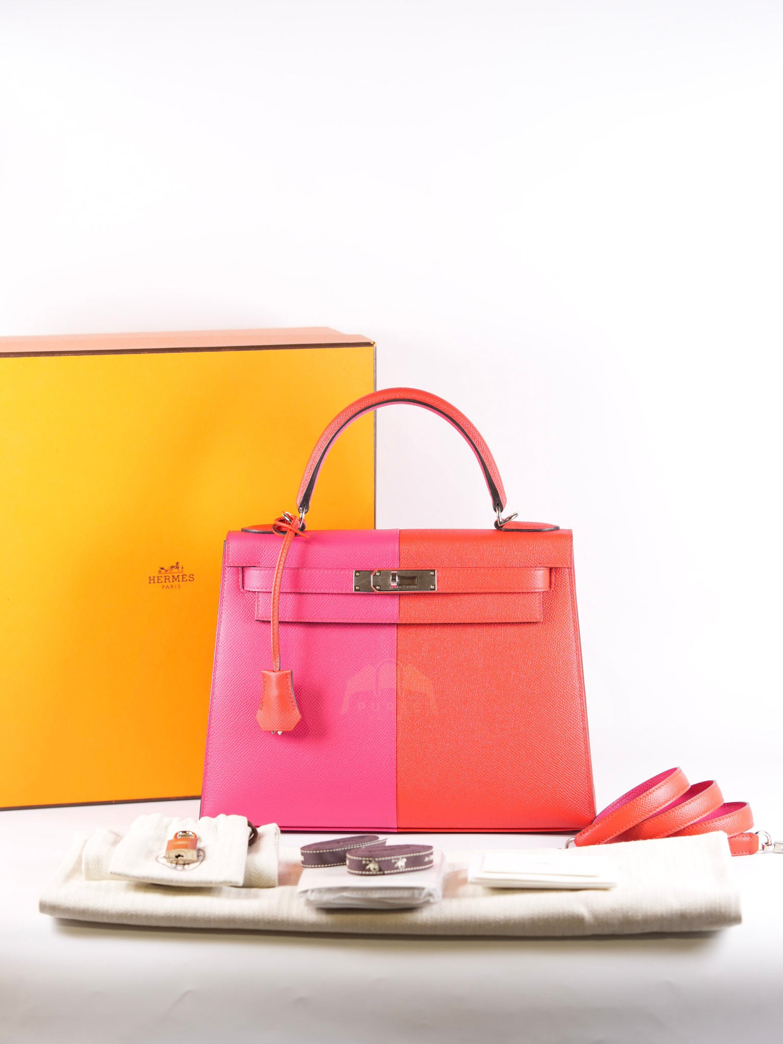 Kelly 28 Sellier in Rouge Coeur/Rose Extreme/Blue Zanzibar Epsom Leather and Palladium Hardware Stamp Z (2021) | Purse Maison Luxury Bags Shop