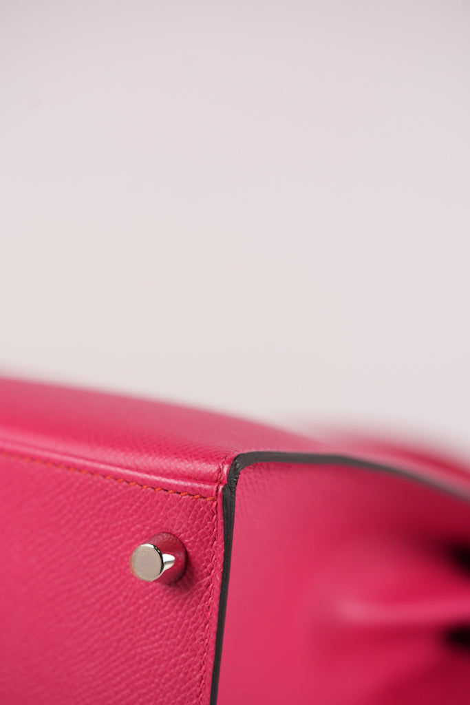 Kelly 28 Sellier in Rouge Coeur/Rose Extreme/Blue Zanzibar Epsom Leather and Palladium Hardware Stamp Z (2021) | Purse Maison Luxury Bags Shop