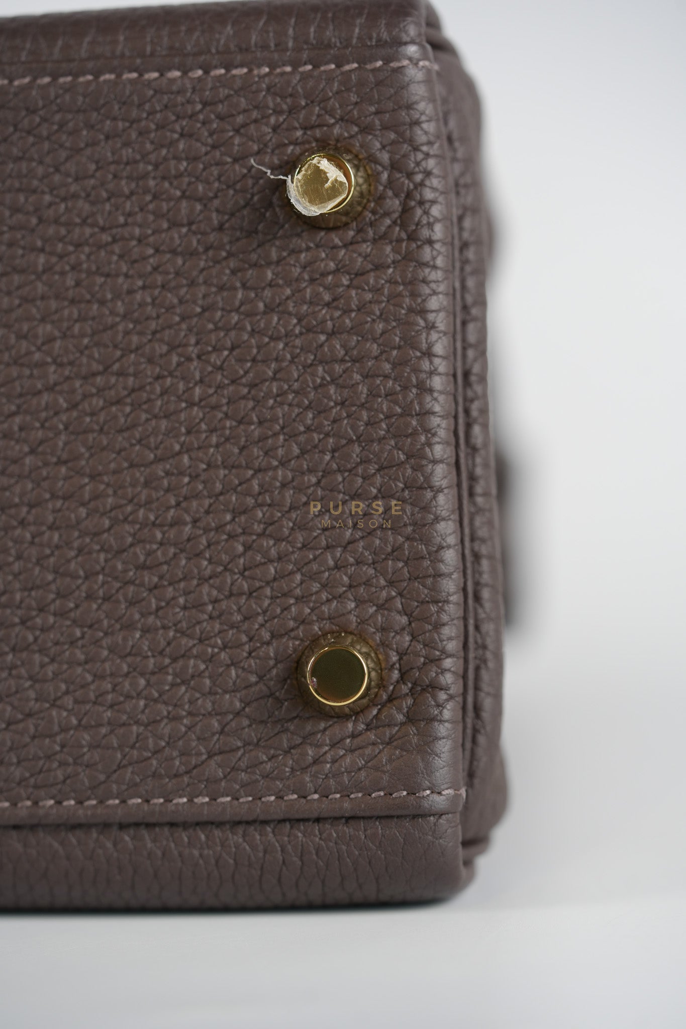 Kelly 32 Chocolate Togo Leather Gold Hardware Stamp D (2019) | Purse Maison Luxury Bags Shop