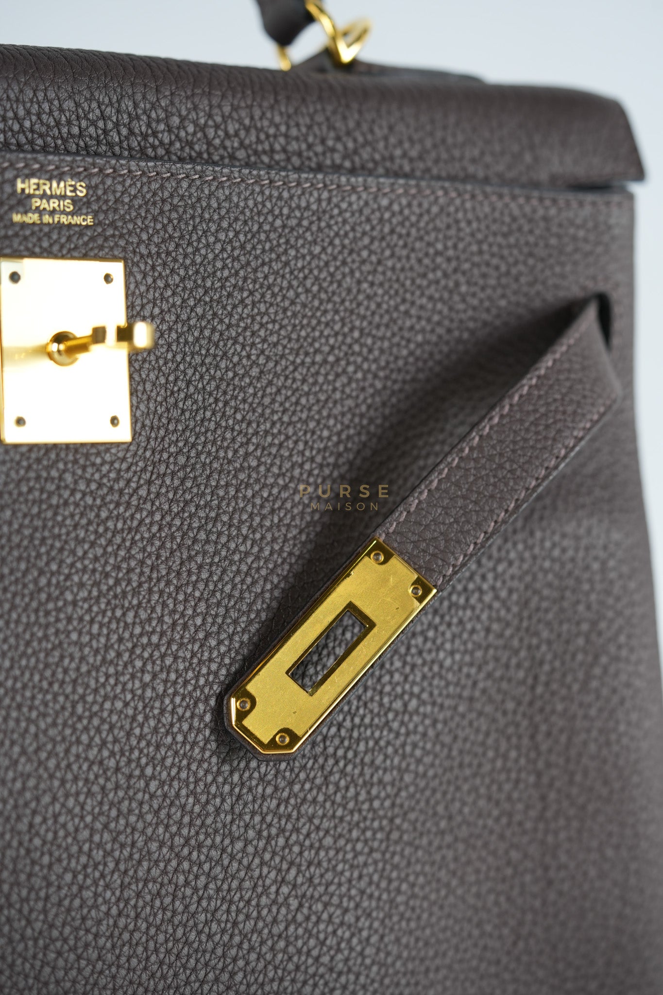 Kelly 32 Chocolate Togo Leather Gold Hardware Stamp D (2019) | Purse Maison Luxury Bags Shop