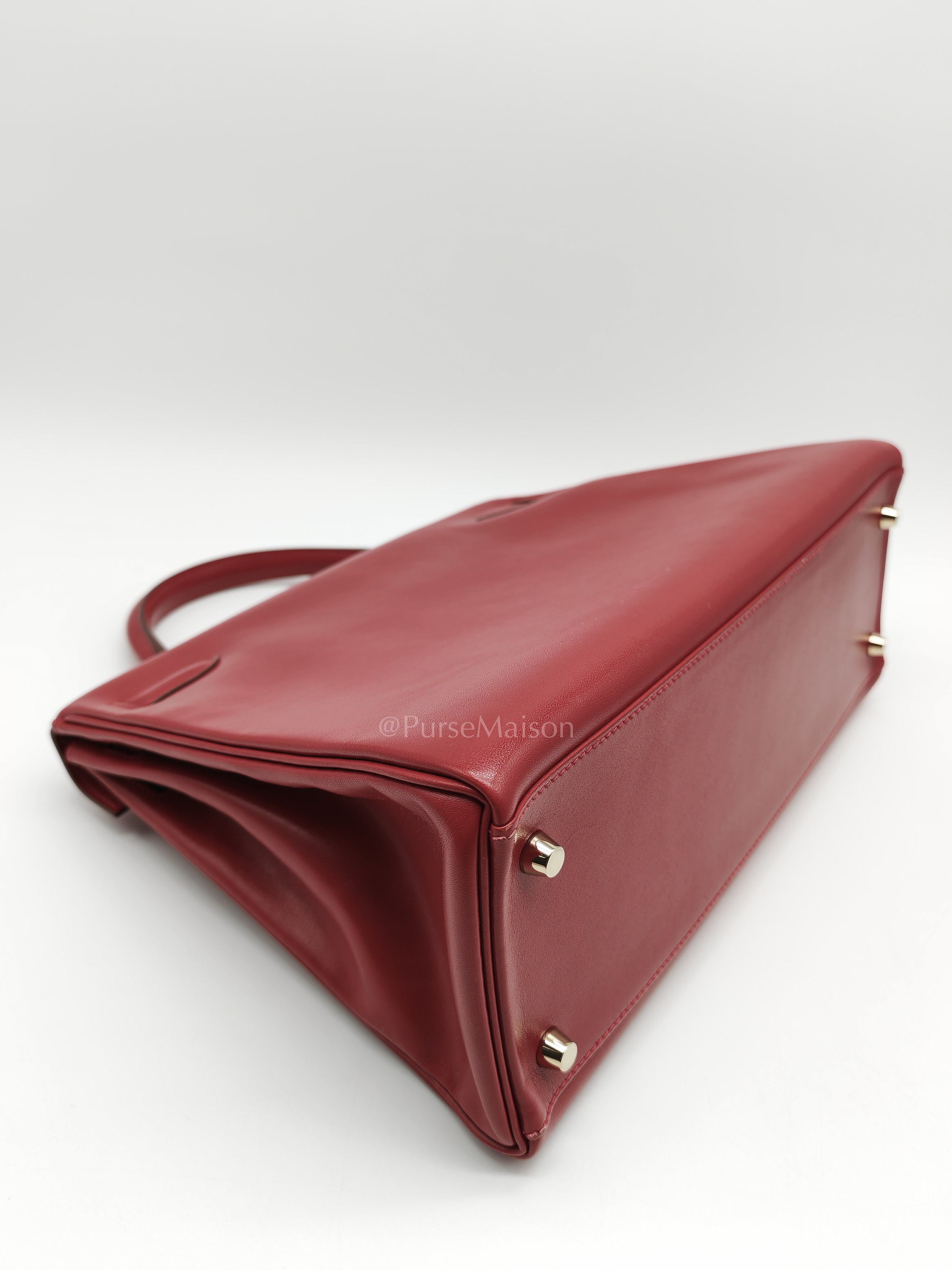 Kelly 32 Retourne in Rouge Vif Tadelakt Leather and Gold Hardware Stamp X (2016) | Purse Maison Luxury Bags Shop