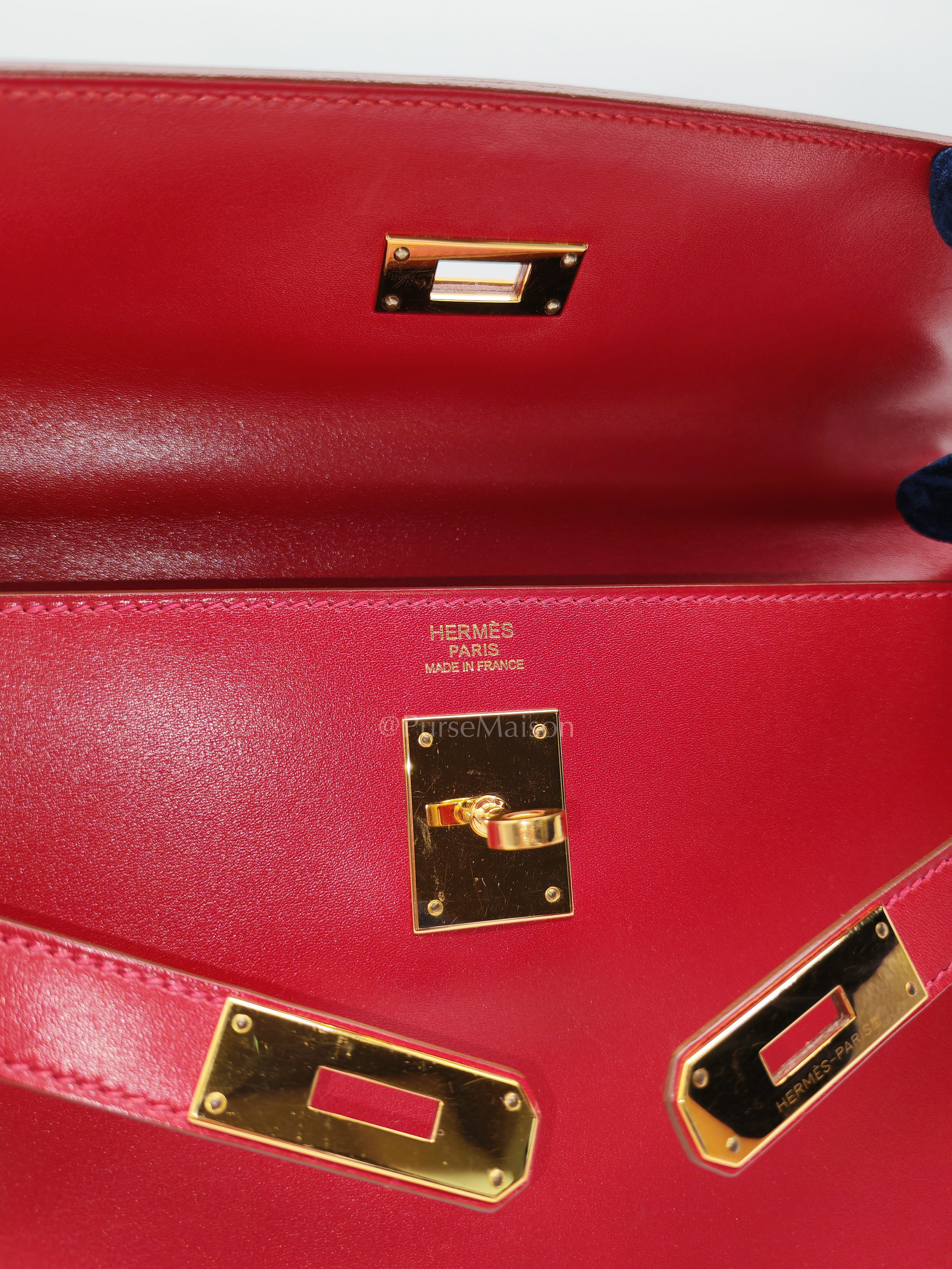 Kelly 32 Retourne in Rouge Vif Tadelakt Leather and Gold Hardware Stamp X (2016) | Purse Maison Luxury Bags Shop