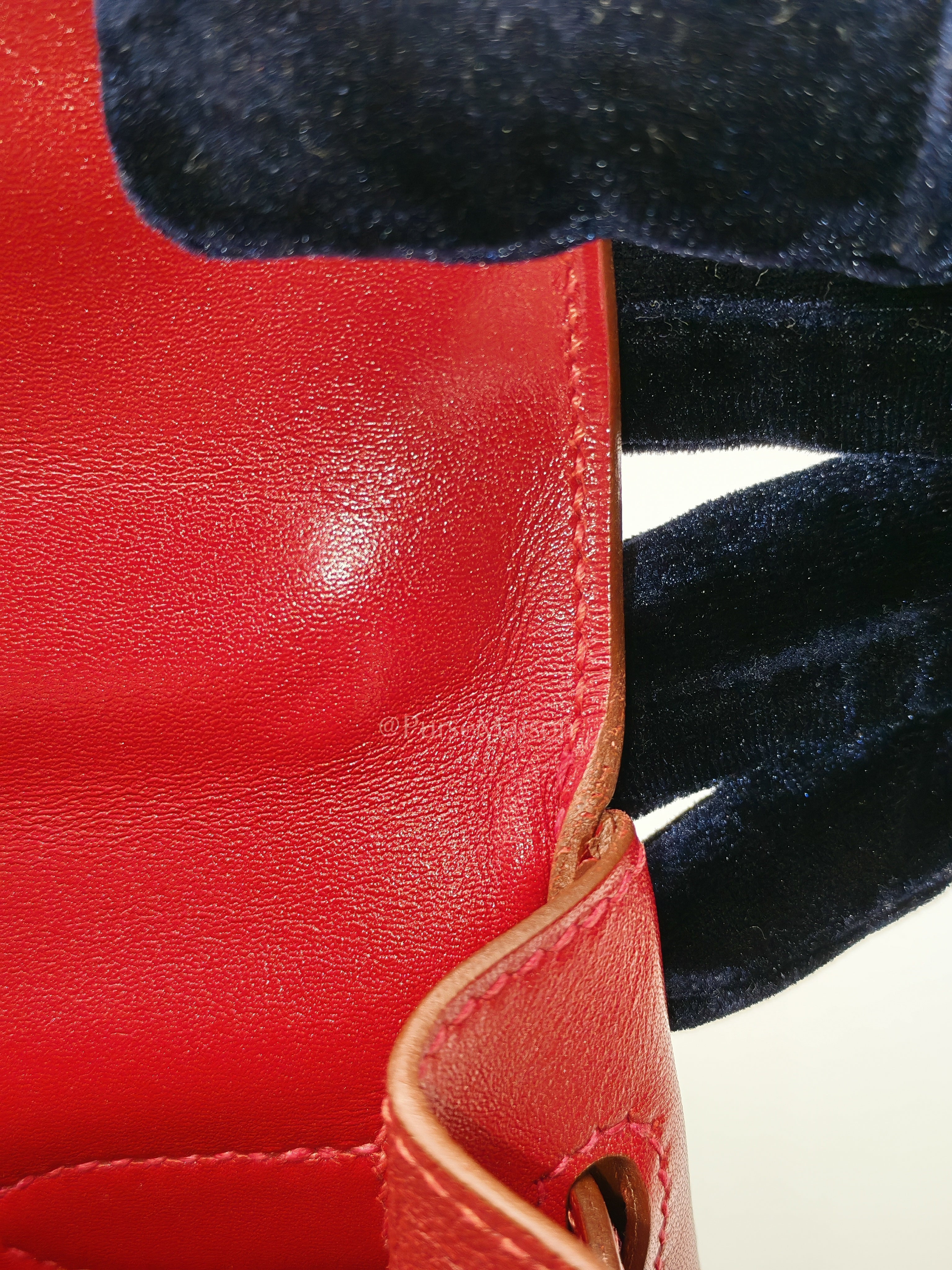 Kelly 32 Retourne in Rouge Vif Tadelakt Leather and Gold Hardware Stamp X (2016) | Purse Maison Luxury Bags Shop
