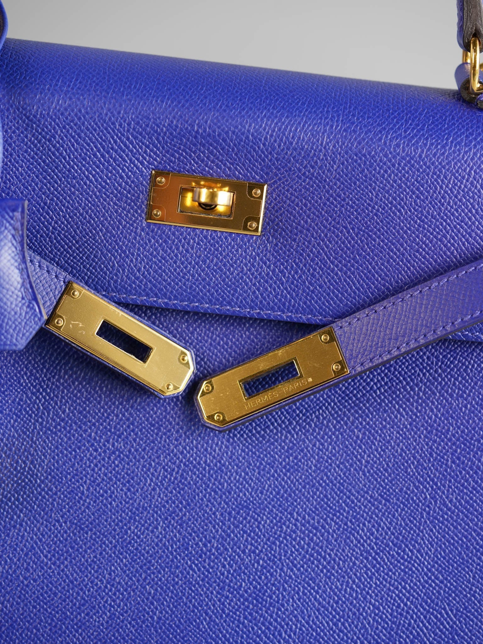 Kelly 32 Sellier Blue Electrique Epsom Gold Hardware Stamp T | Purse Maison Luxury Bags Shop