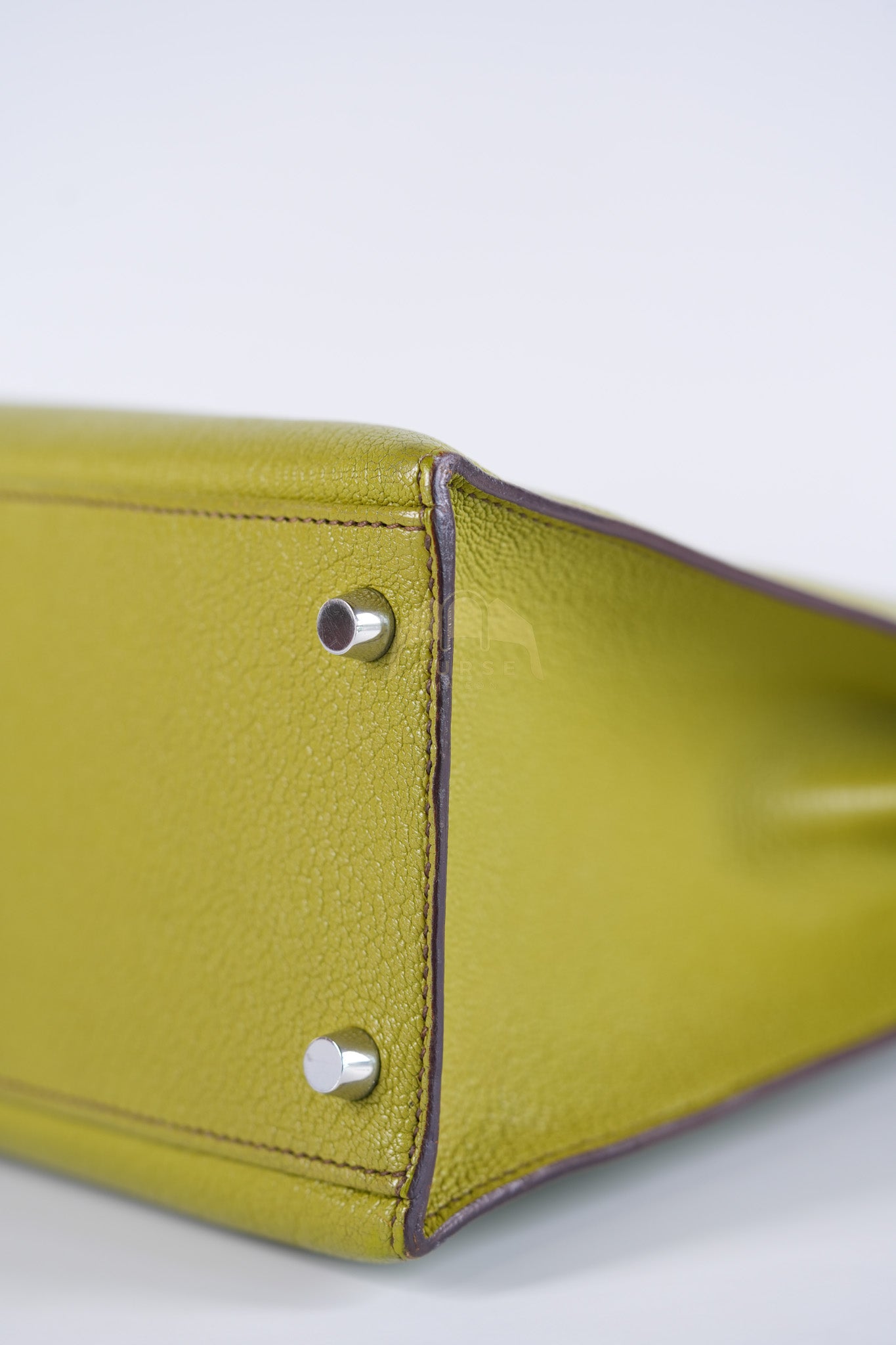 Kelly 32 Sellier Vert Anis Chevre Mysore in Palladium Hardware Stamp K Square (2007) | Purse Maison Luxury Bags Shop