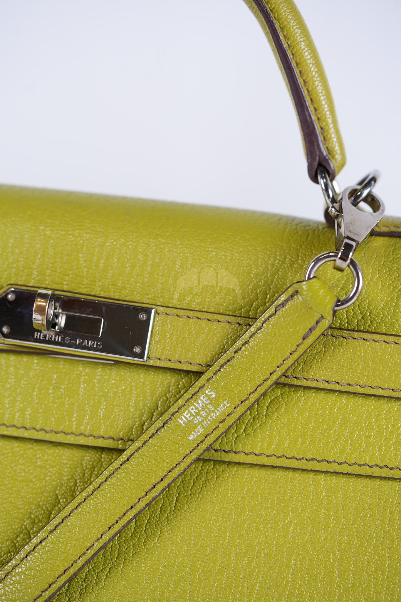 Kelly 32 Sellier Vert Anis Chevre Mysore in Palladium Hardware Stamp K Square (2007) | Purse Maison Luxury Bags Shop
