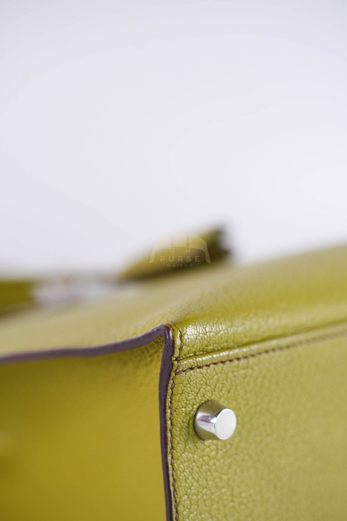 Kelly 32 Sellier Vert Anis Chevre Mysore in Palladium Hardware Stamp K Square (2007) | Purse Maison Luxury Bags Shop