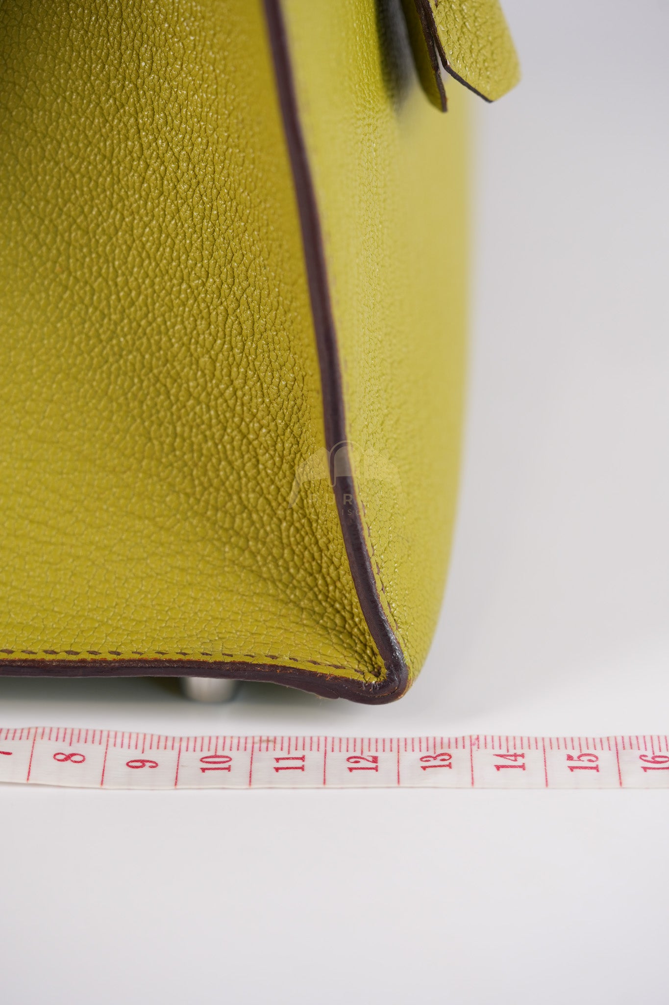 Kelly 32 Sellier Vert Anis Chevre Mysore in Palladium Hardware Stamp K Square (2007) | Purse Maison Luxury Bags Shop