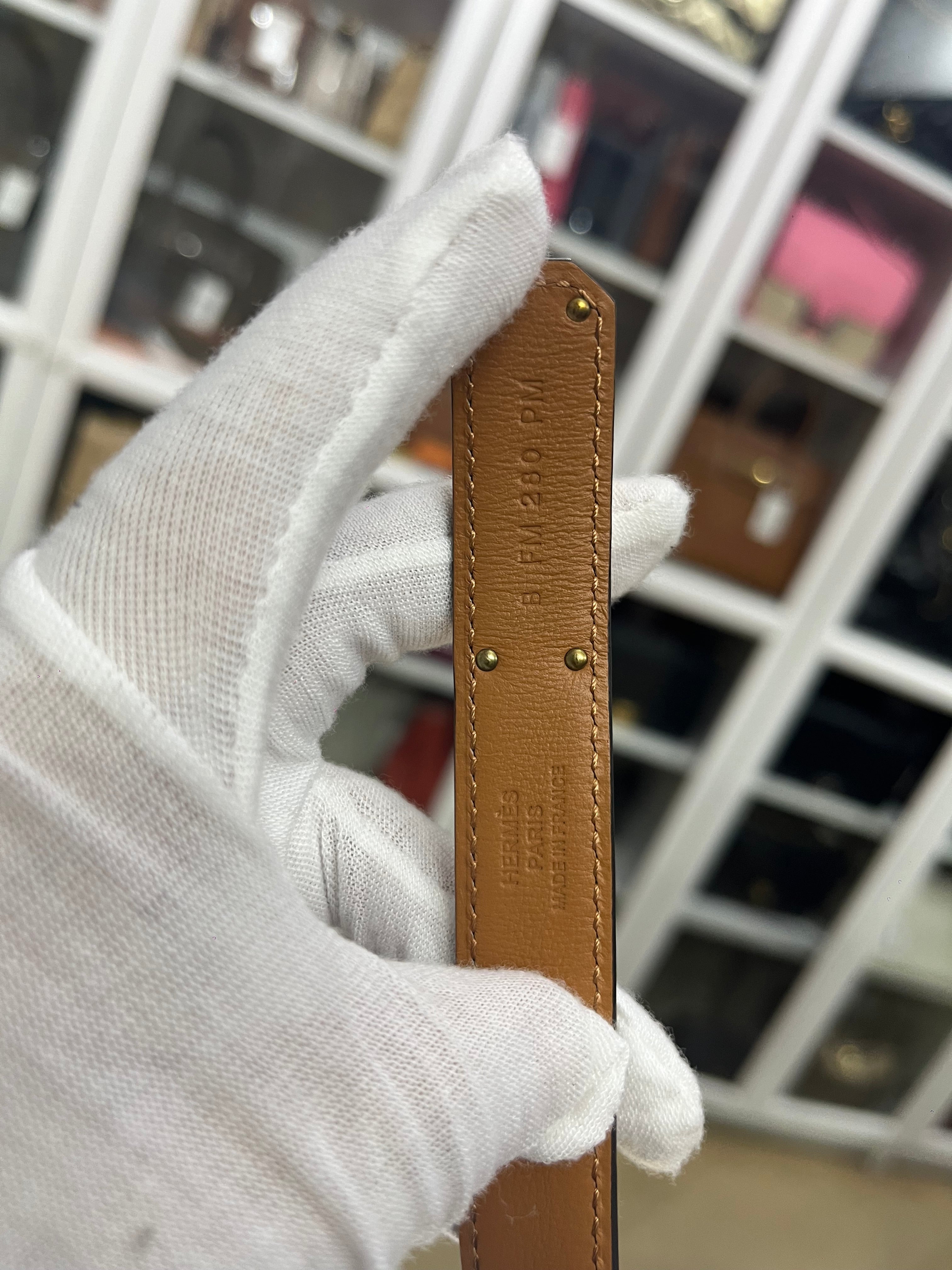 Kelly Belt Gold in Gold Hardware Stamp U | Purse Maison Luxury Bags Shop