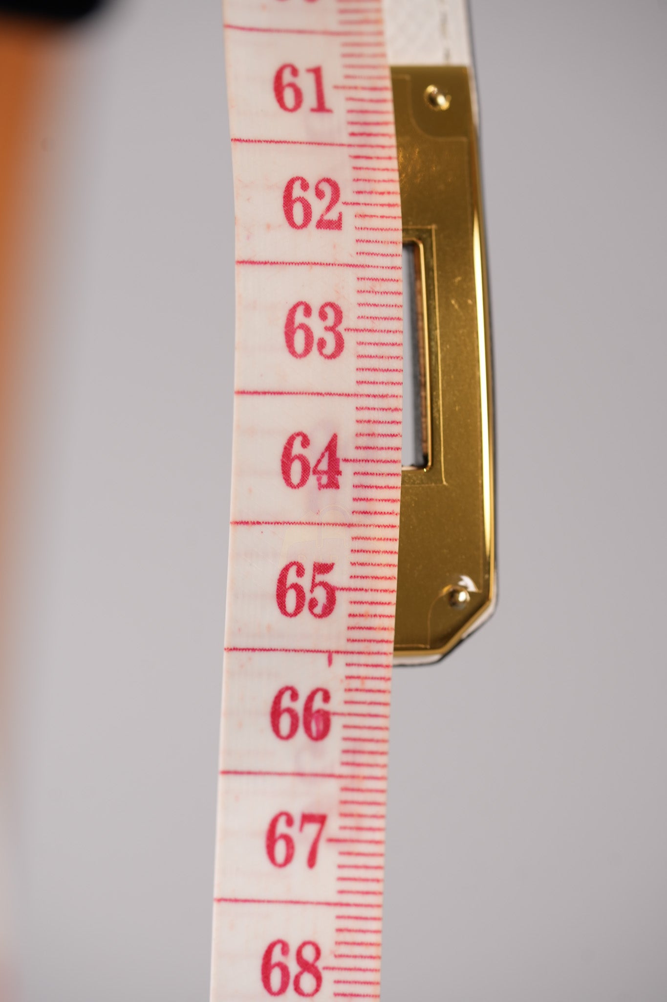 Kelly Belt in White Epsom Gold Hardware Stamp K(2025) | Purse Maison Luxury Bags Shop