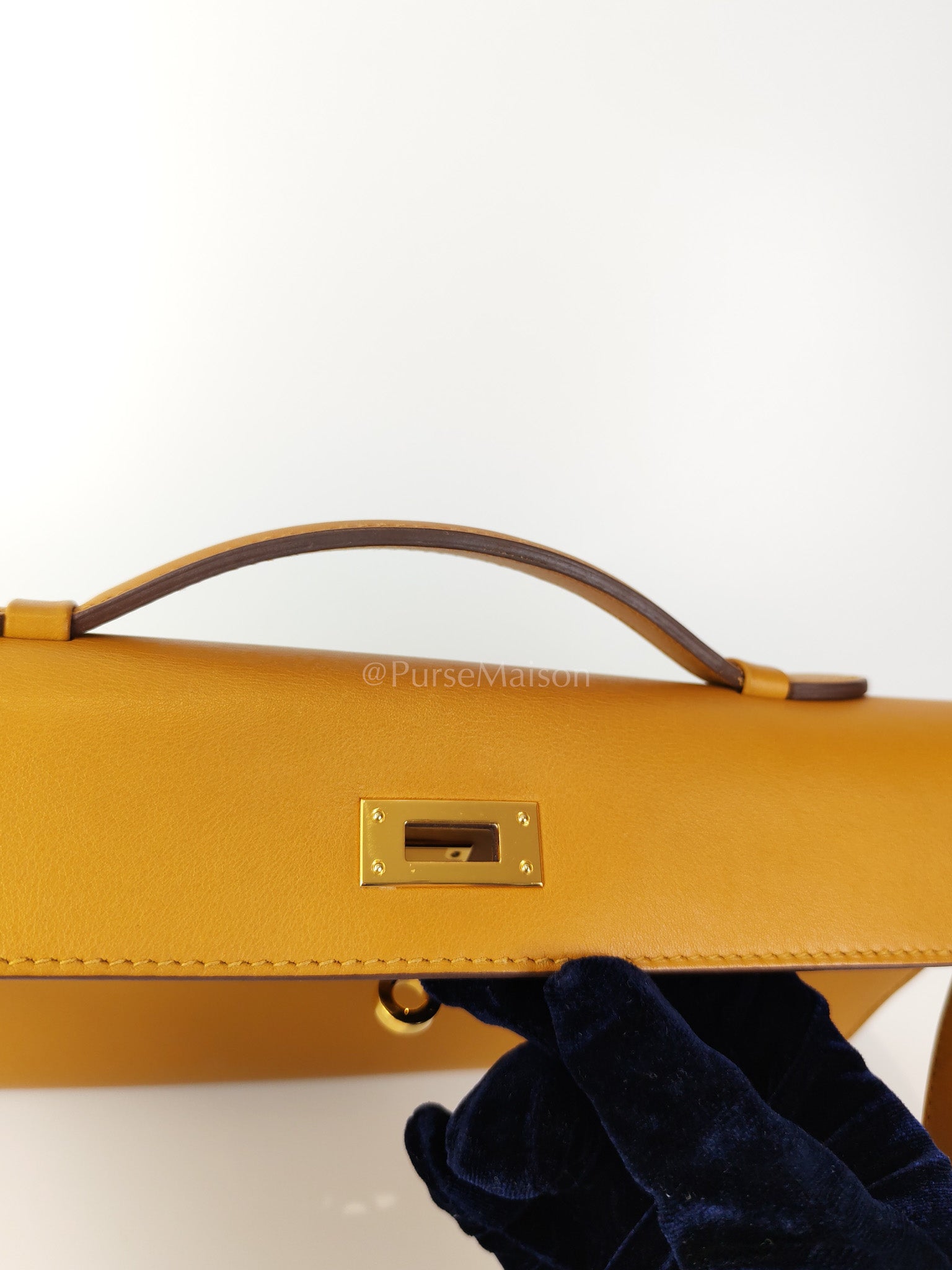 Kelly Cut Sesame Swift Leather and Gold Hardware Stamp Y (2020) | Purse Maison Luxury Bags Shop