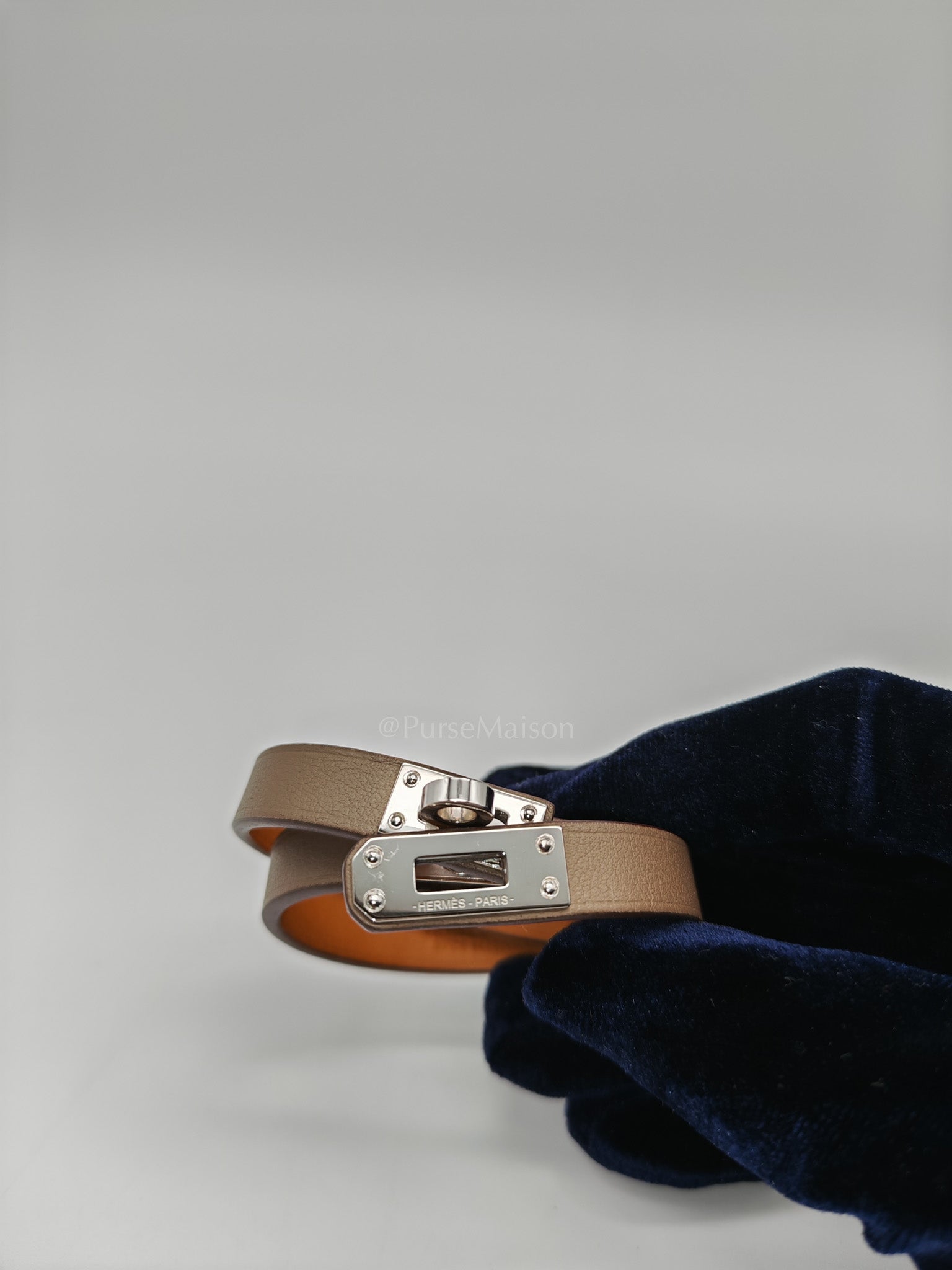 Kelly Double Tour Bracelet Swift Leather in Palladium Hardware Stamp U(2022) | Purse Maison Luxury Bags Shop