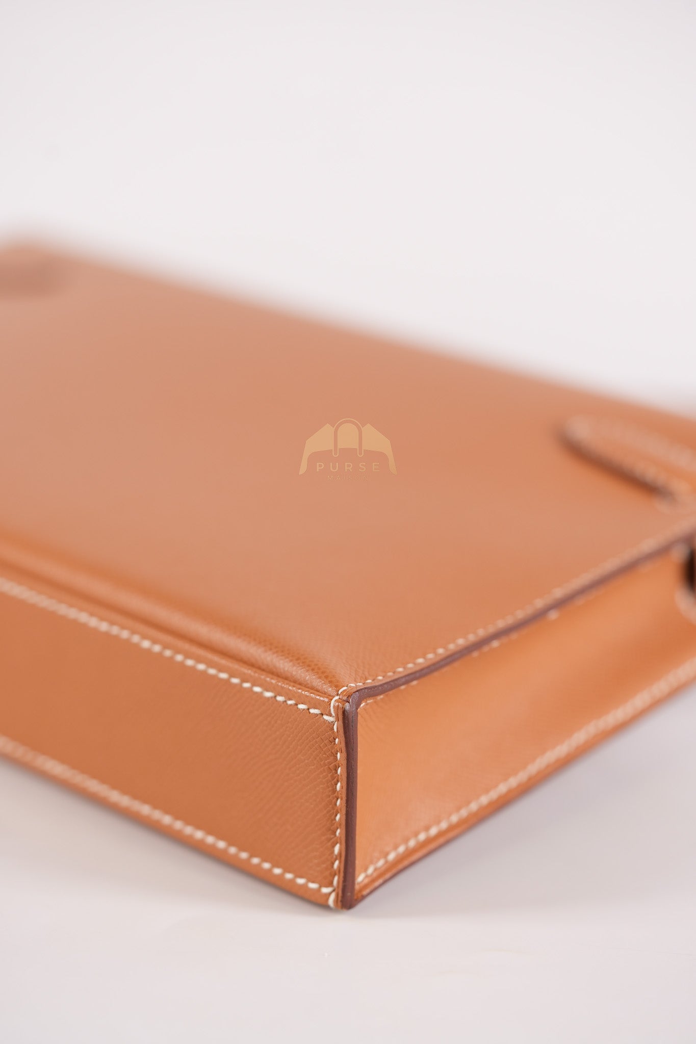 Kelly Elan in Gold in Veau Madame Leather and Gold Hardware Stamp B (2023) | Purse Maison Luxury Bags Shop