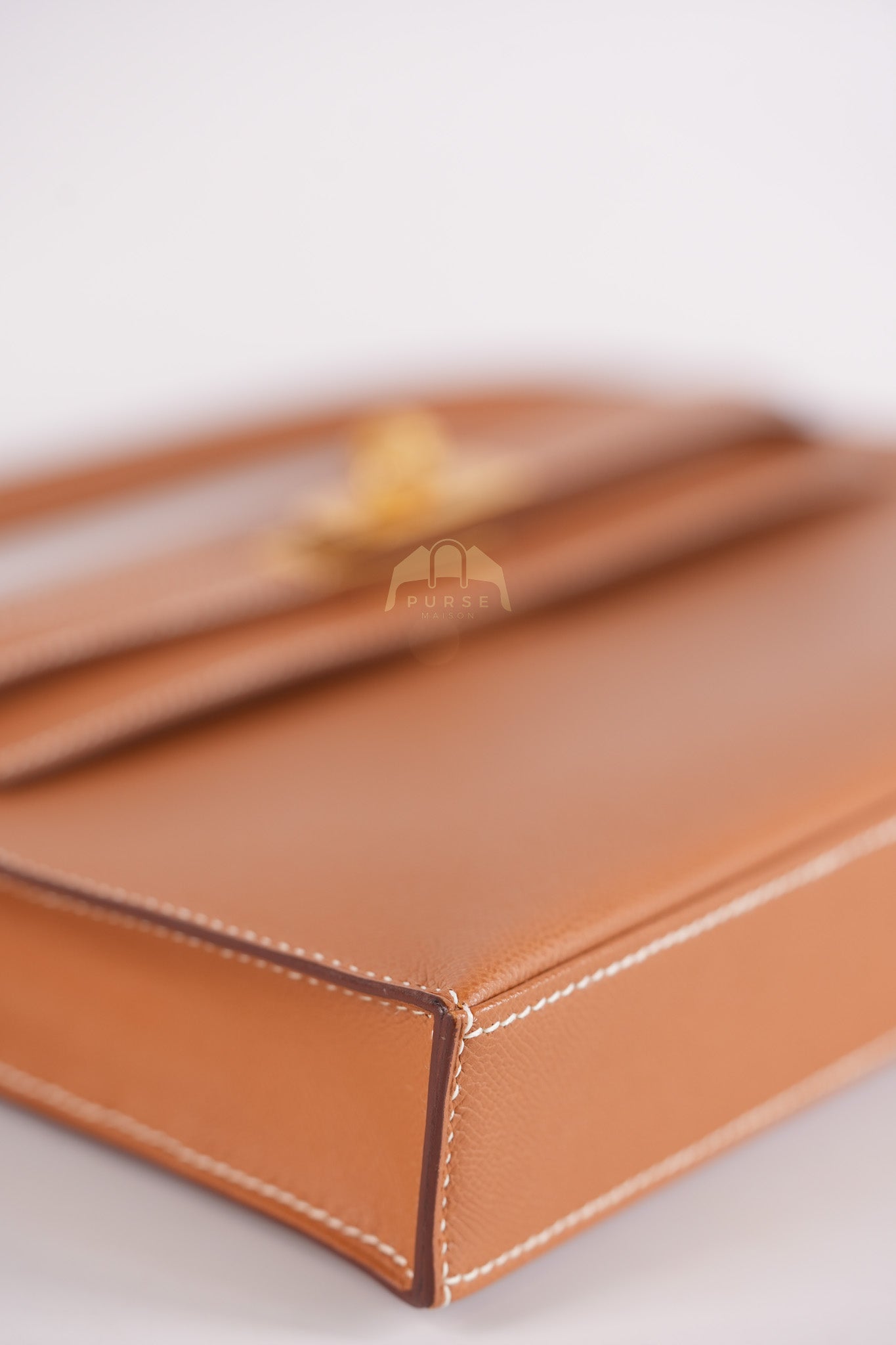 Kelly Elan in Gold in Veau Madame Leather and Gold Hardware Stamp B (2023) | Purse Maison Luxury Bags Shop