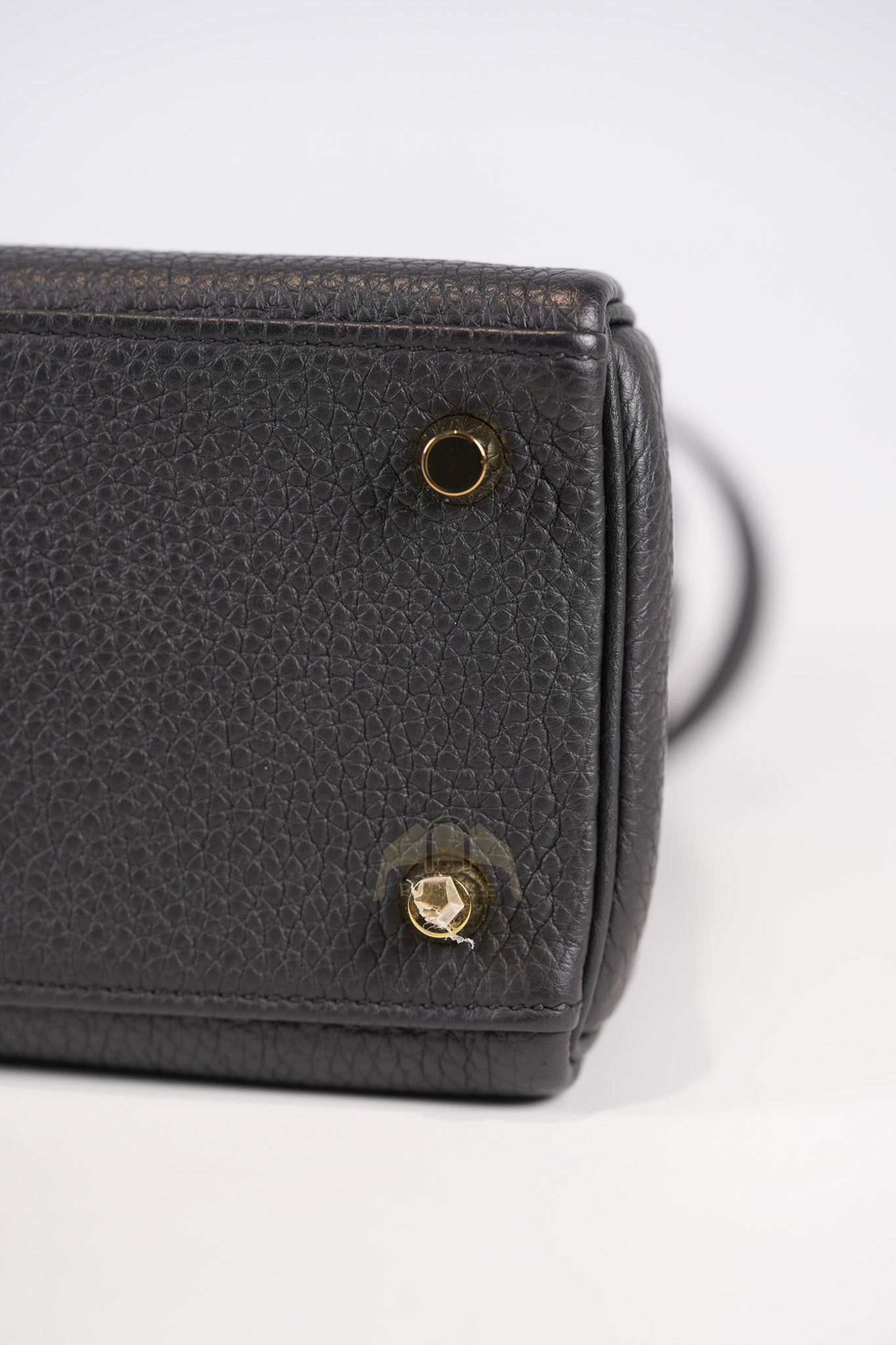 Kelly II 25 Retourne in Noir Togo Leather & Gold Hardware Stamp Y(2020) | Purse Maison Luxury Bags Shop