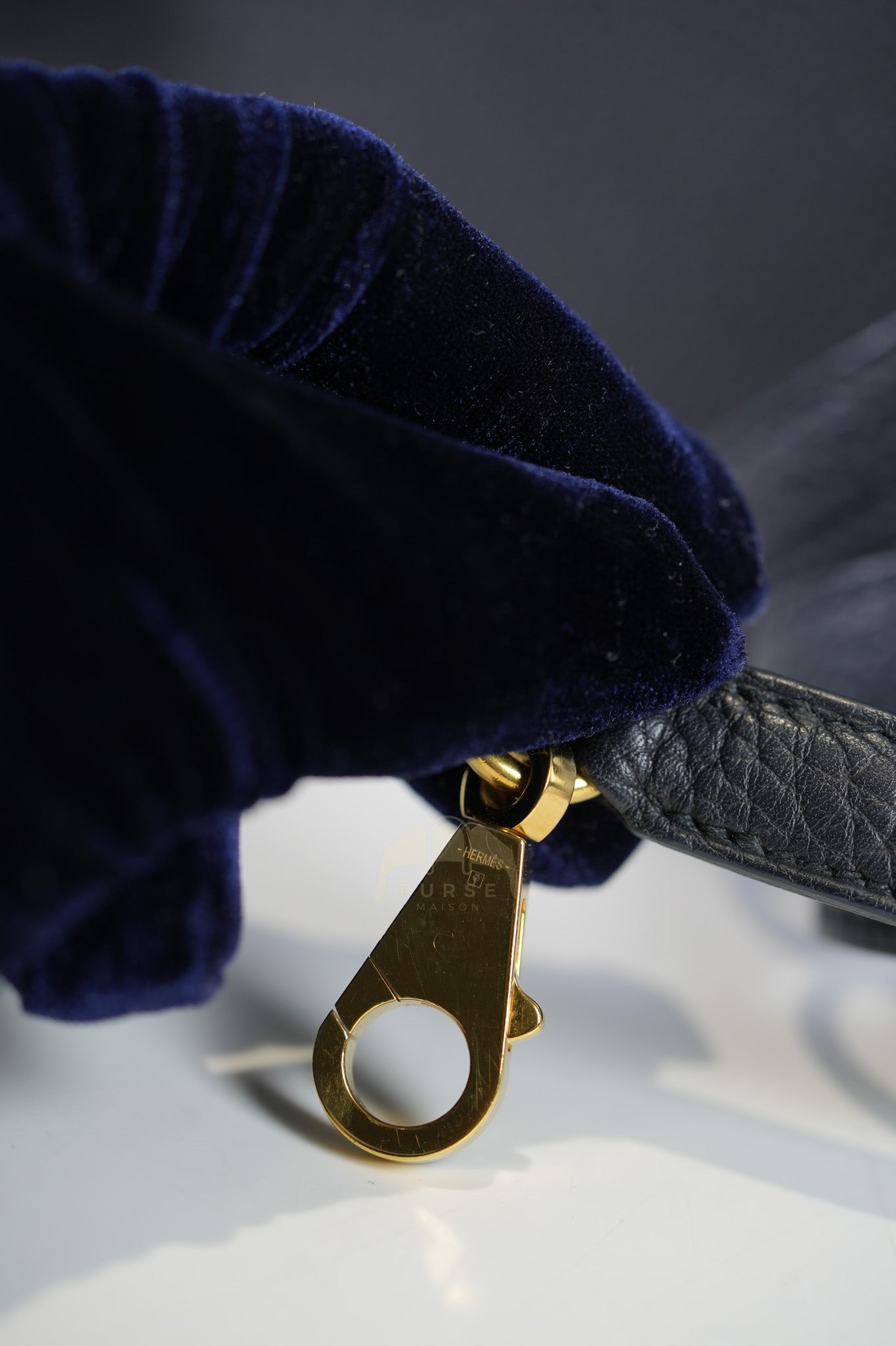 Kelly II 25 Retourne in Noir Togo Leather & Gold Hardware Stamp Y(2020) | Purse Maison Luxury Bags Shop