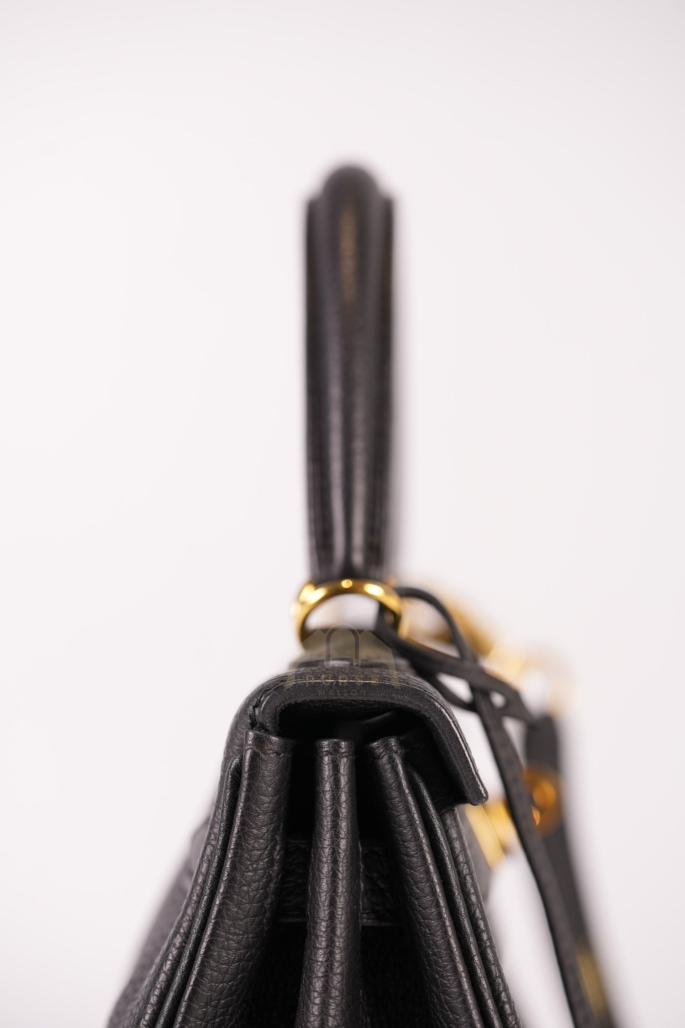 Kelly II 25 Retourne in Noir Togo Leather & Gold Hardware Stamp Y(2020) | Purse Maison Luxury Bags Shop