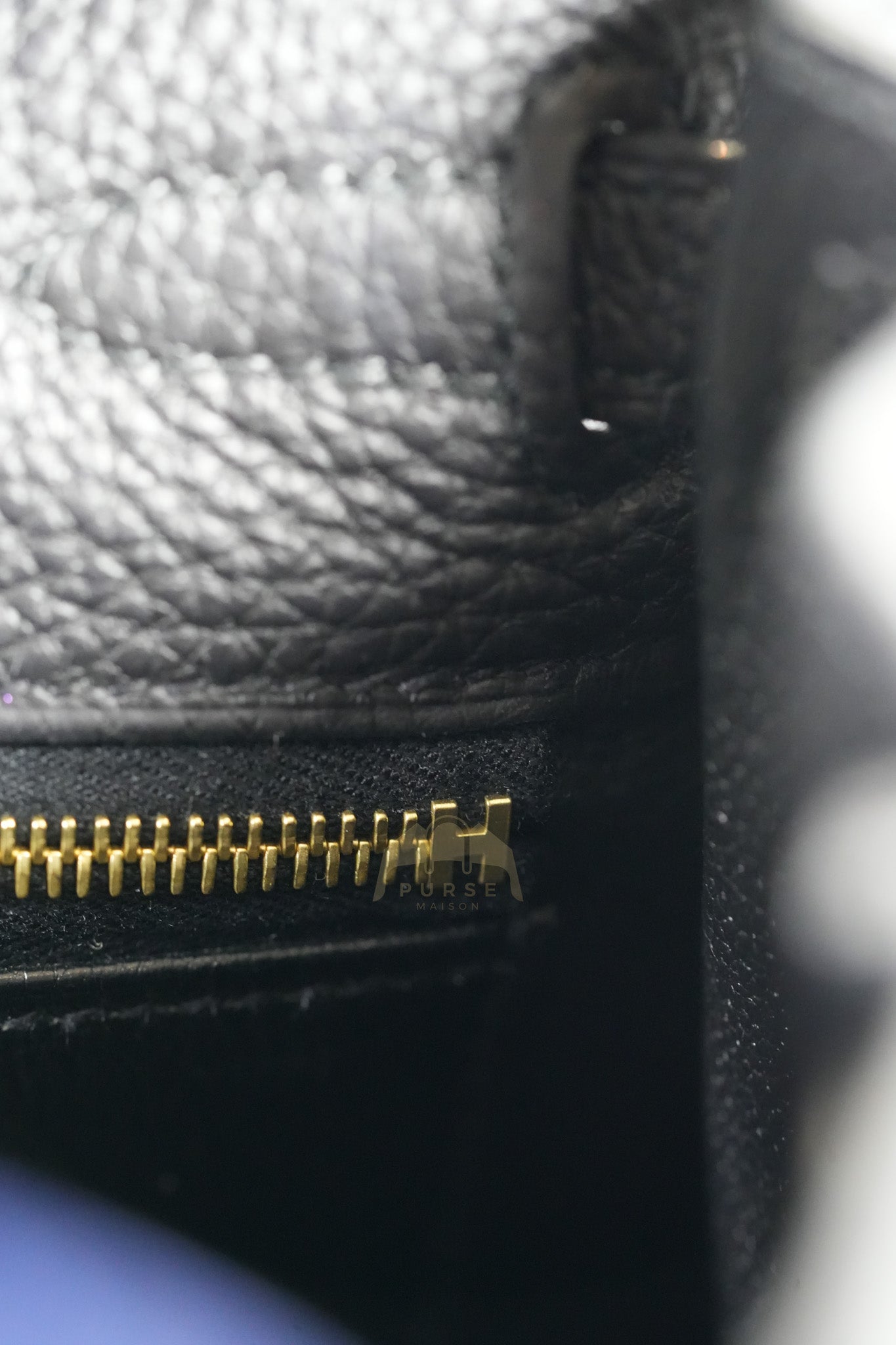 Kelly II 25 Retourne in Noir Togo Leather & Gold Hardware Stamp Y(2020) | Purse Maison Luxury Bags Shop