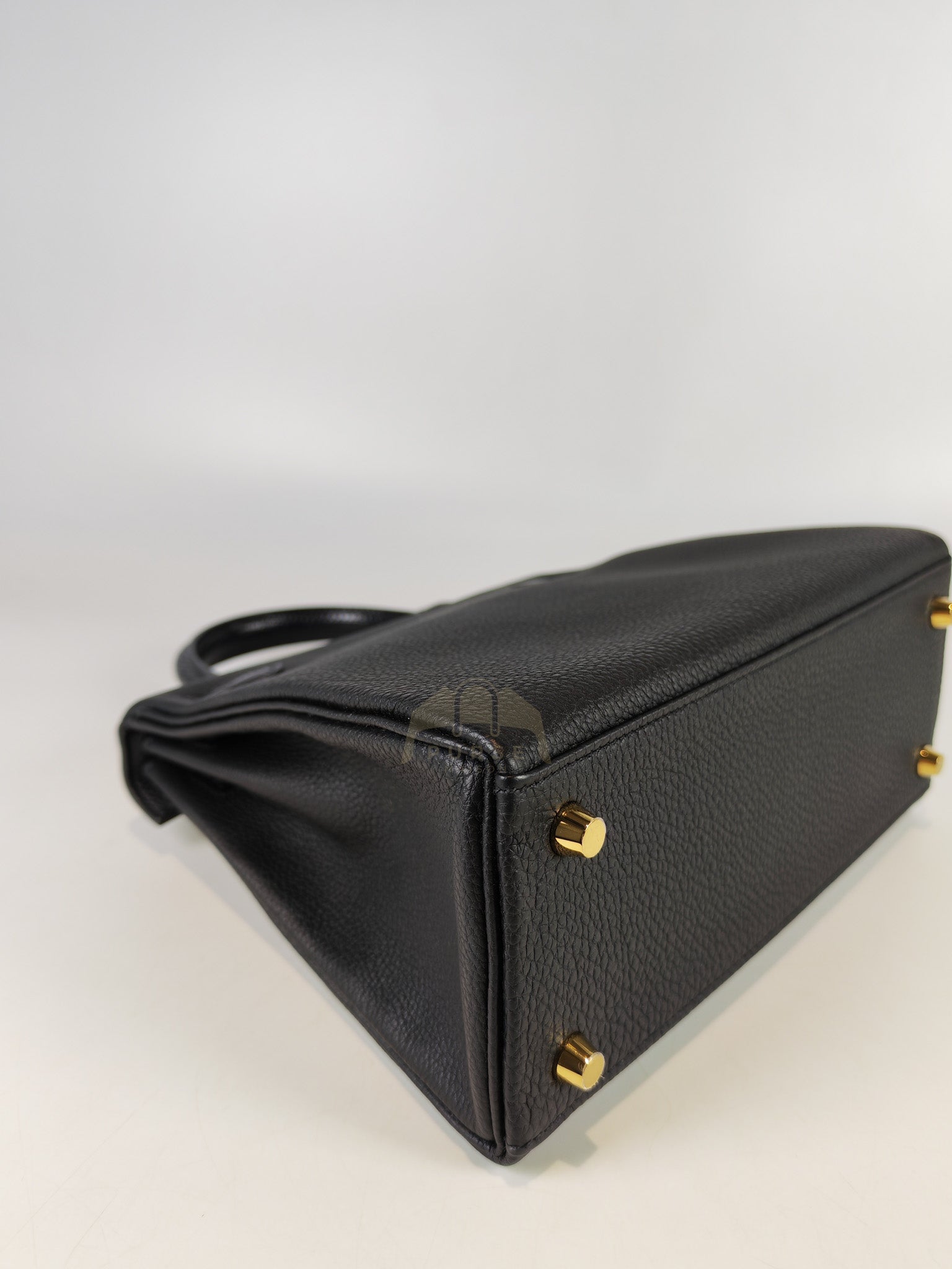 Kelly II 25 Retourne in Noir Togo Leather & Lizard Touch Gold Hardware Stamp B(2023) | Purse Maison Luxury Bags Shop