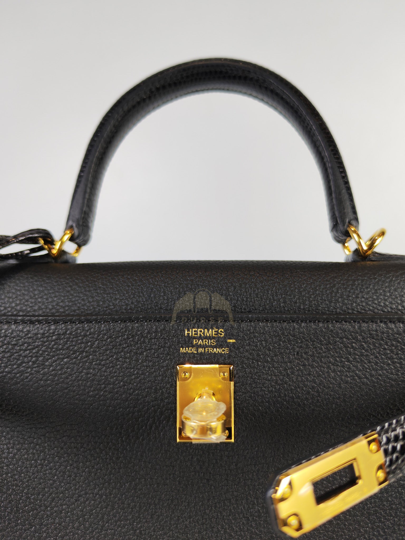 Kelly II 25 Retourne in Noir Togo Leather & Lizard Touch Gold Hardware Stamp B(2023) | Purse Maison Luxury Bags Shop