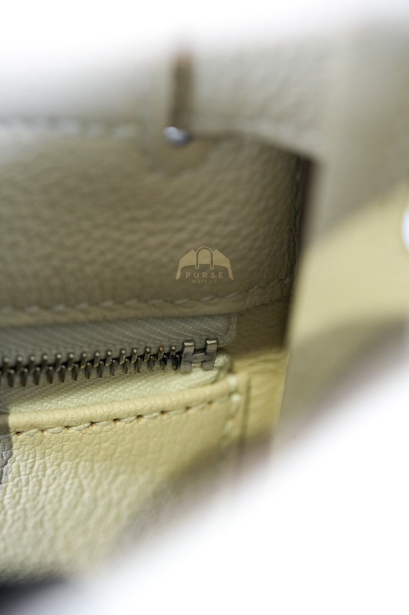 Kelly II Retourne 28 in Craie Togo Leather Palladium Hardware Stamp K(2025) | Purse Maison Luxury Bags Shop